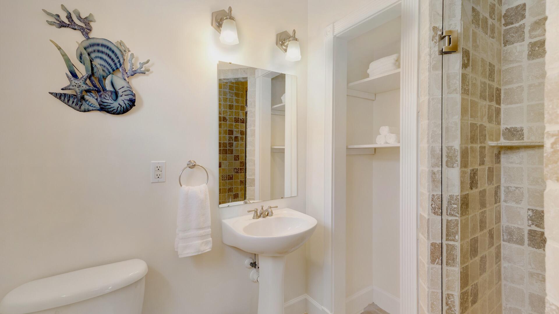 21650 Overseas Highway, 102 Property Photo 3