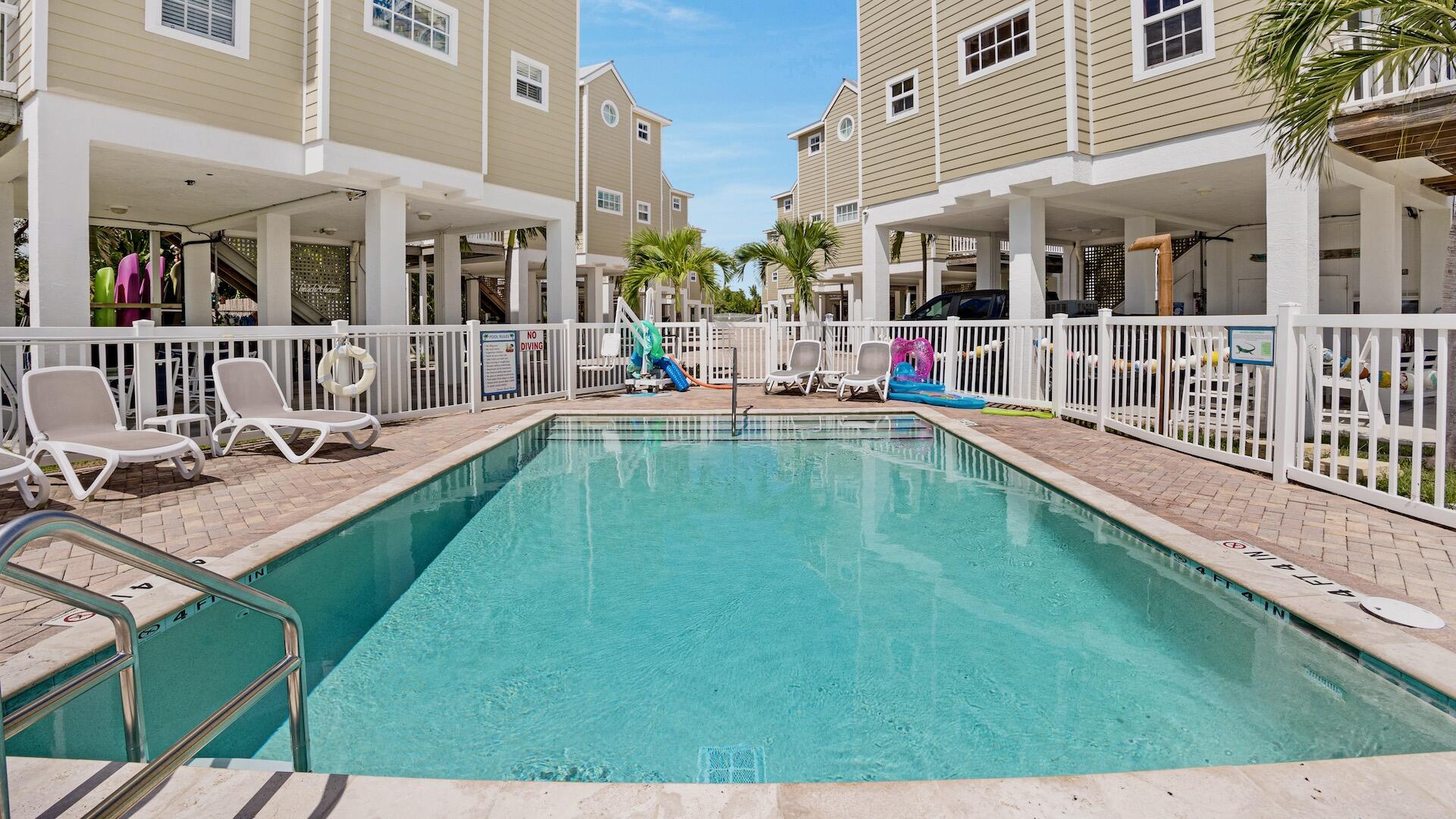 21650 Overseas Highway, 102 Property Photo 36