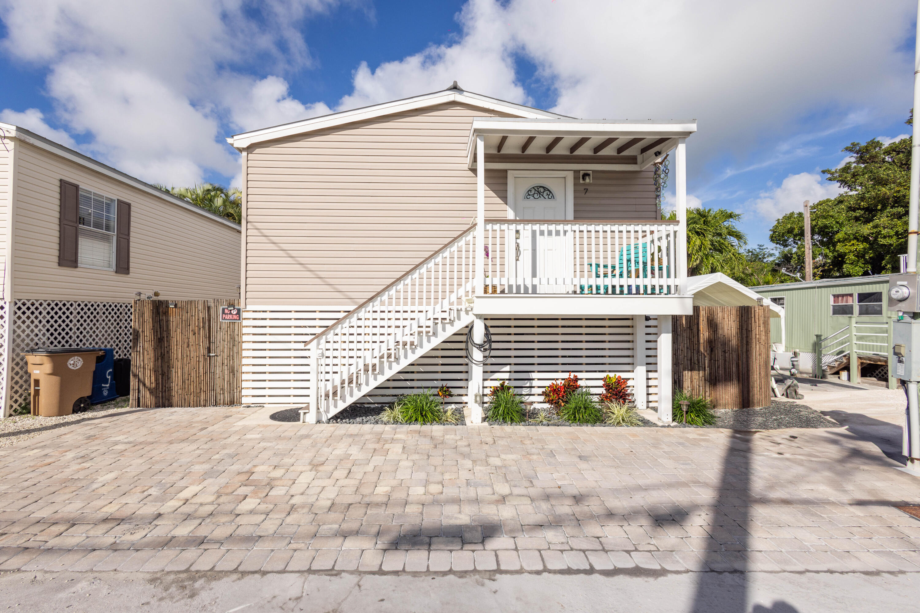 7 Ed Swift Road Property Photo 2