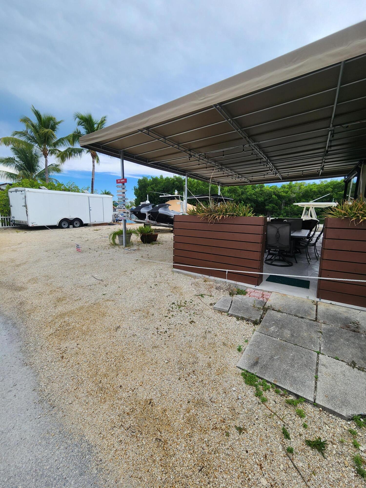325 Calusa Street, 234 Property Photo 5