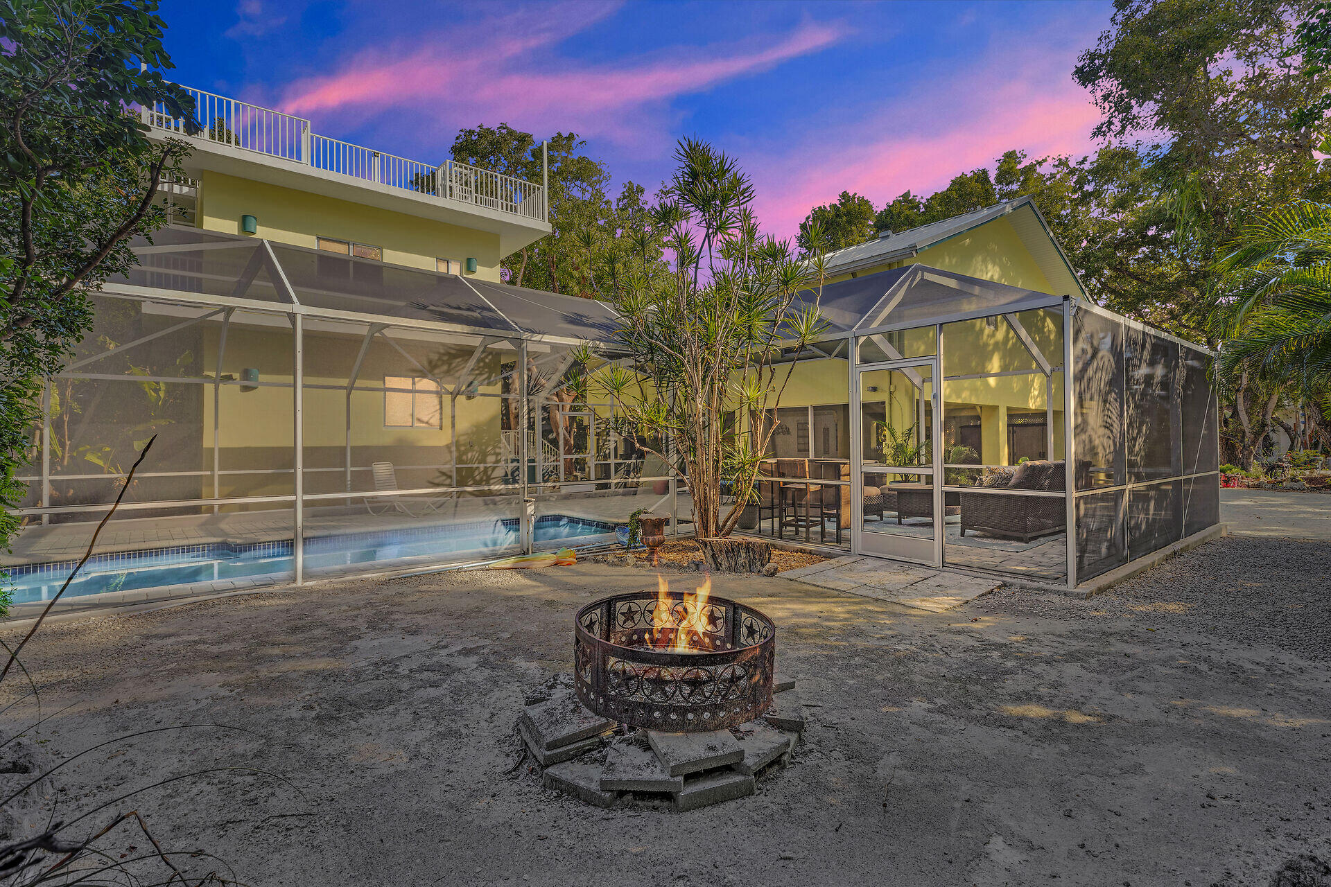 155 Fontaine Drive Property Photo 1