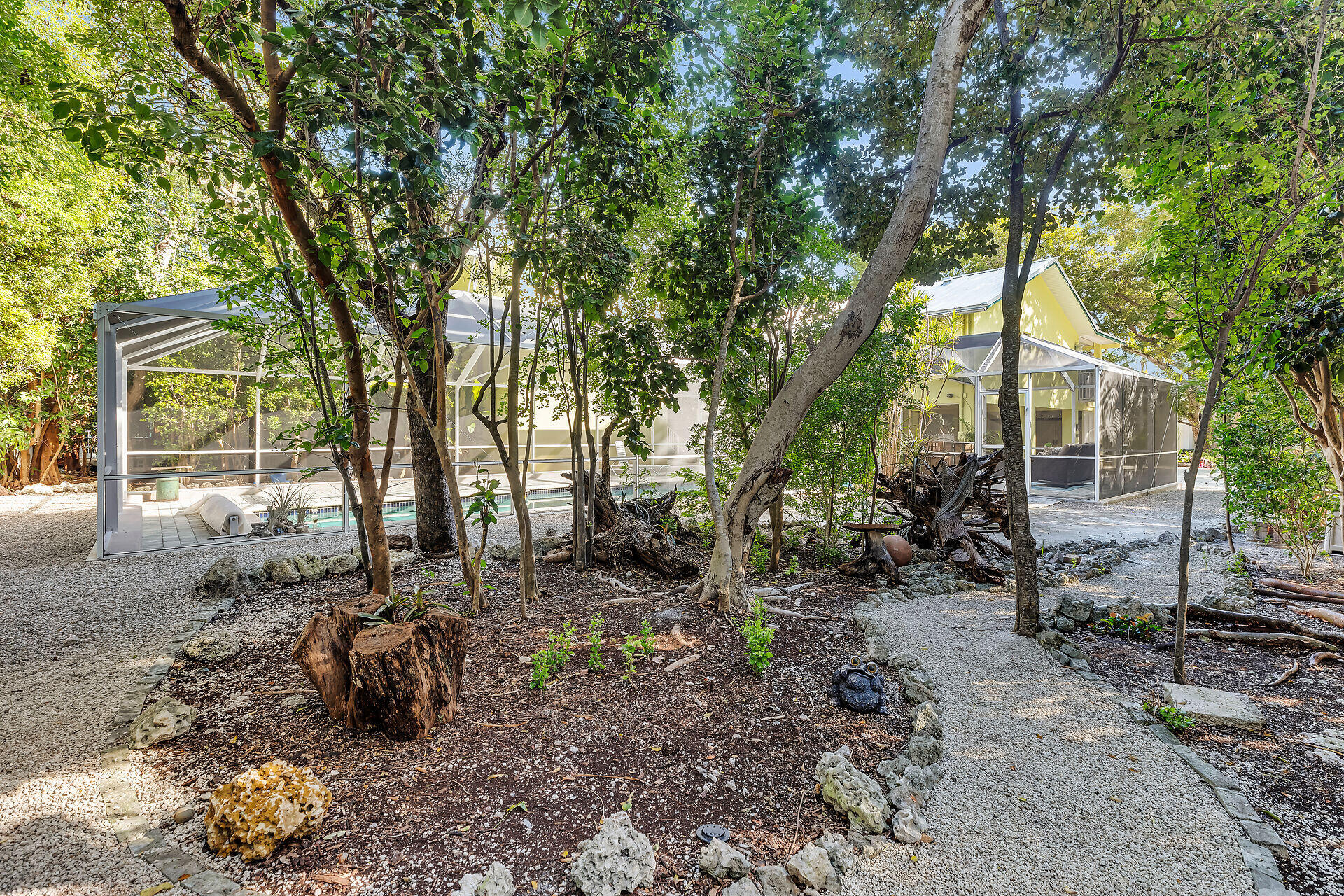 155 Fontaine Drive Property Photo 45