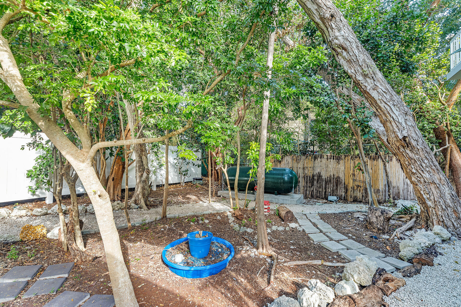 155 Fontaine Drive Property Photo 49