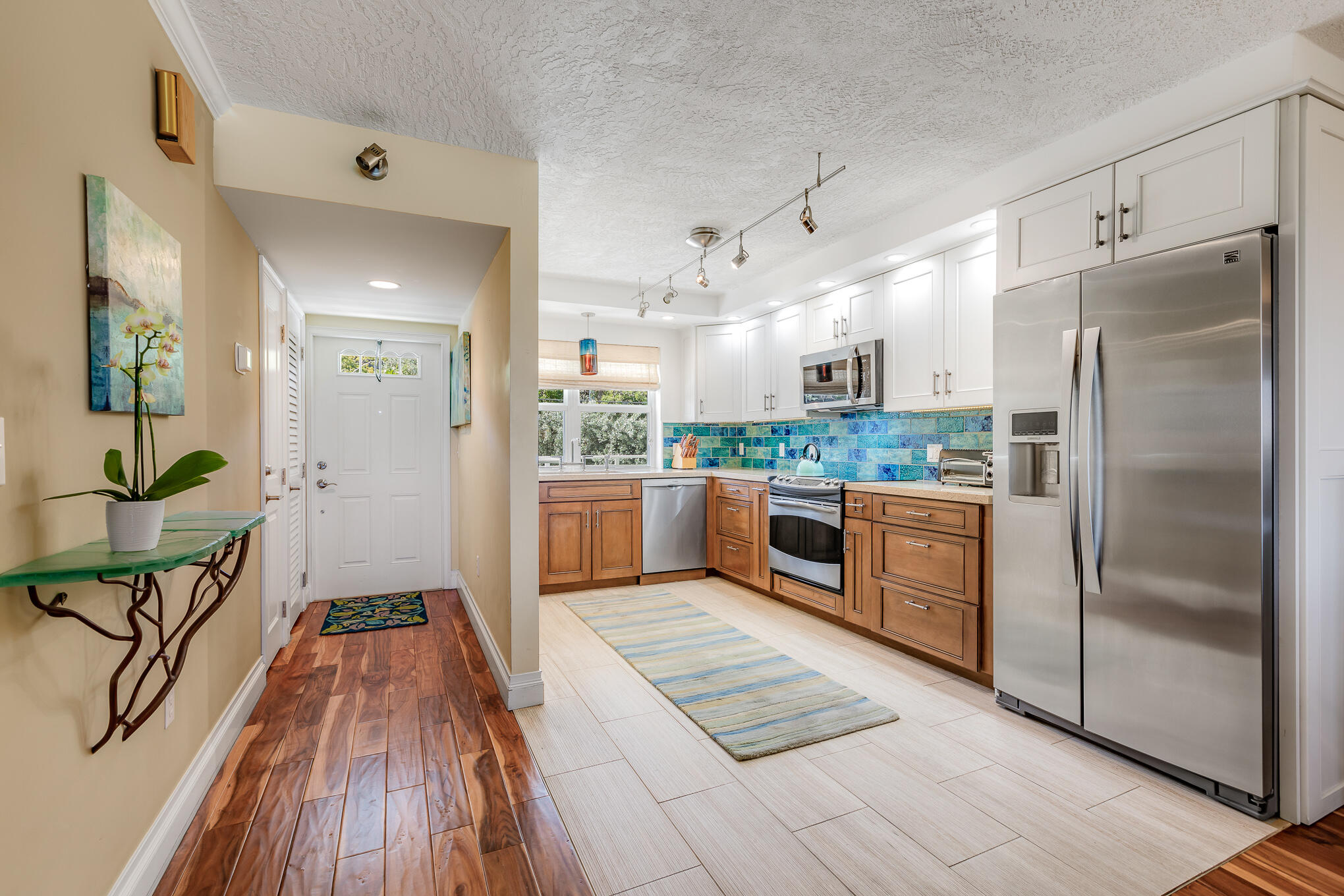 1901 S Roosevelt Boulevard, 103w Property Photo 11