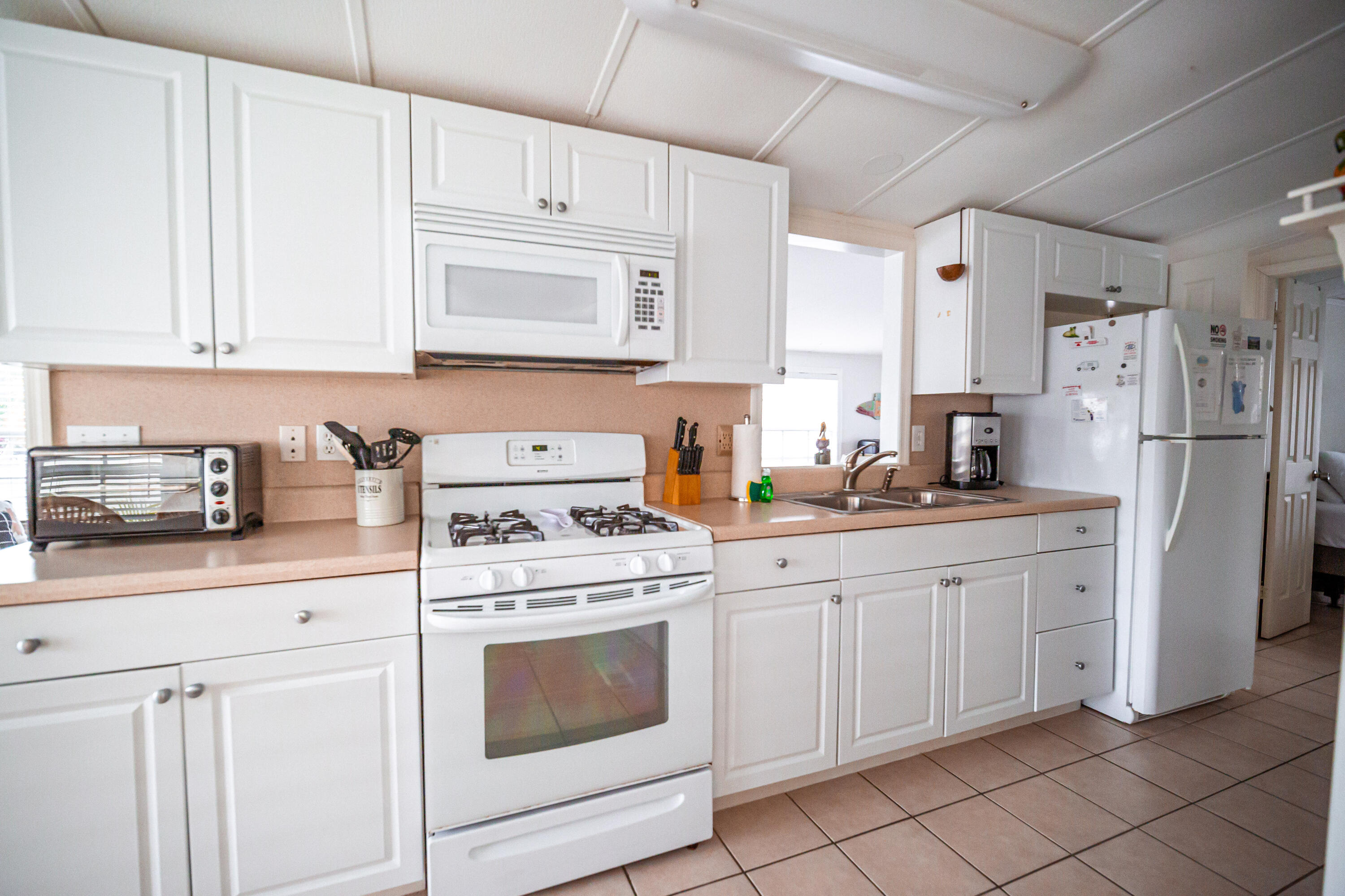 701 Spanish Main Drive, 342 Property Photo 6