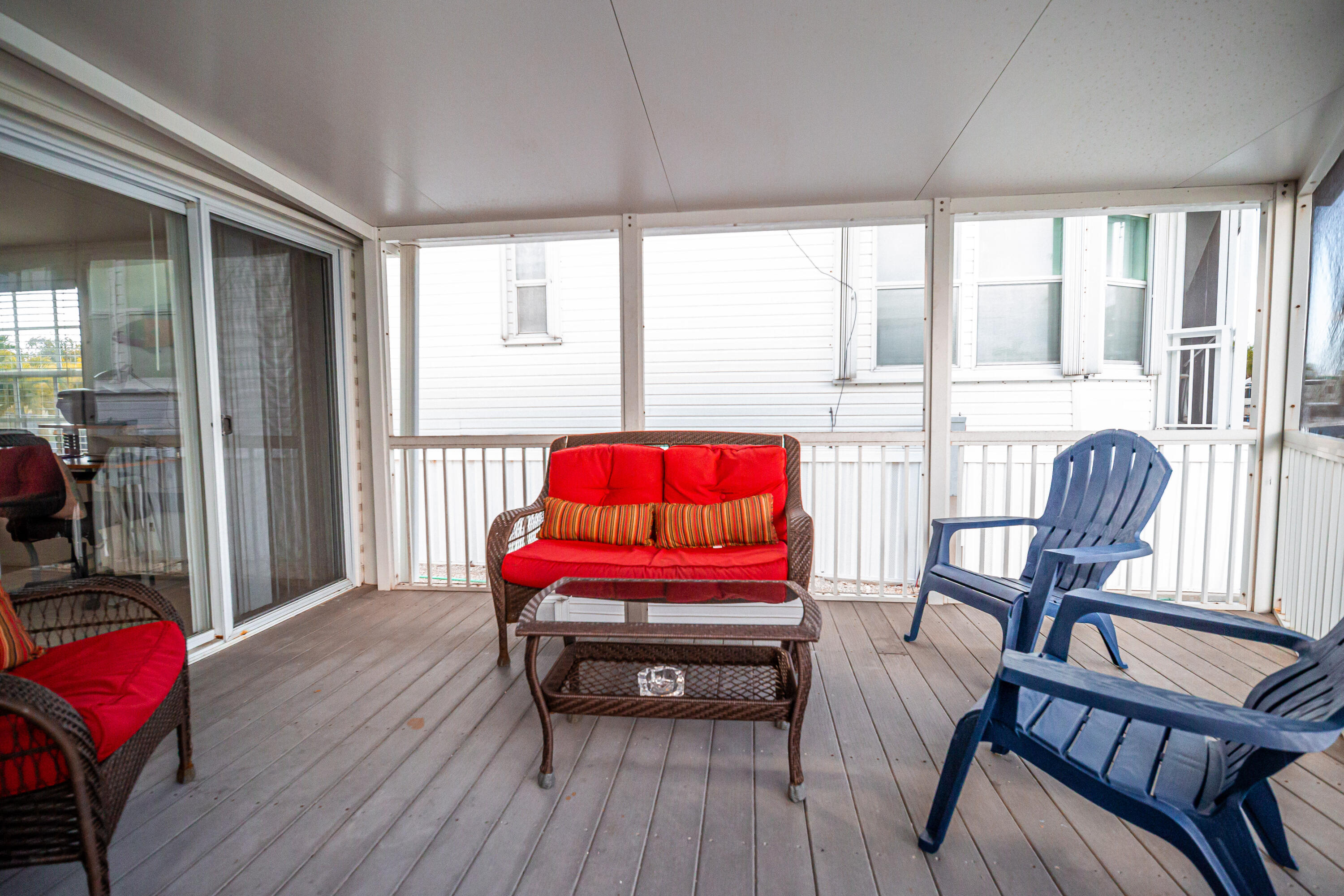 701 Spanish Main Drive, 342 Property Photo 14