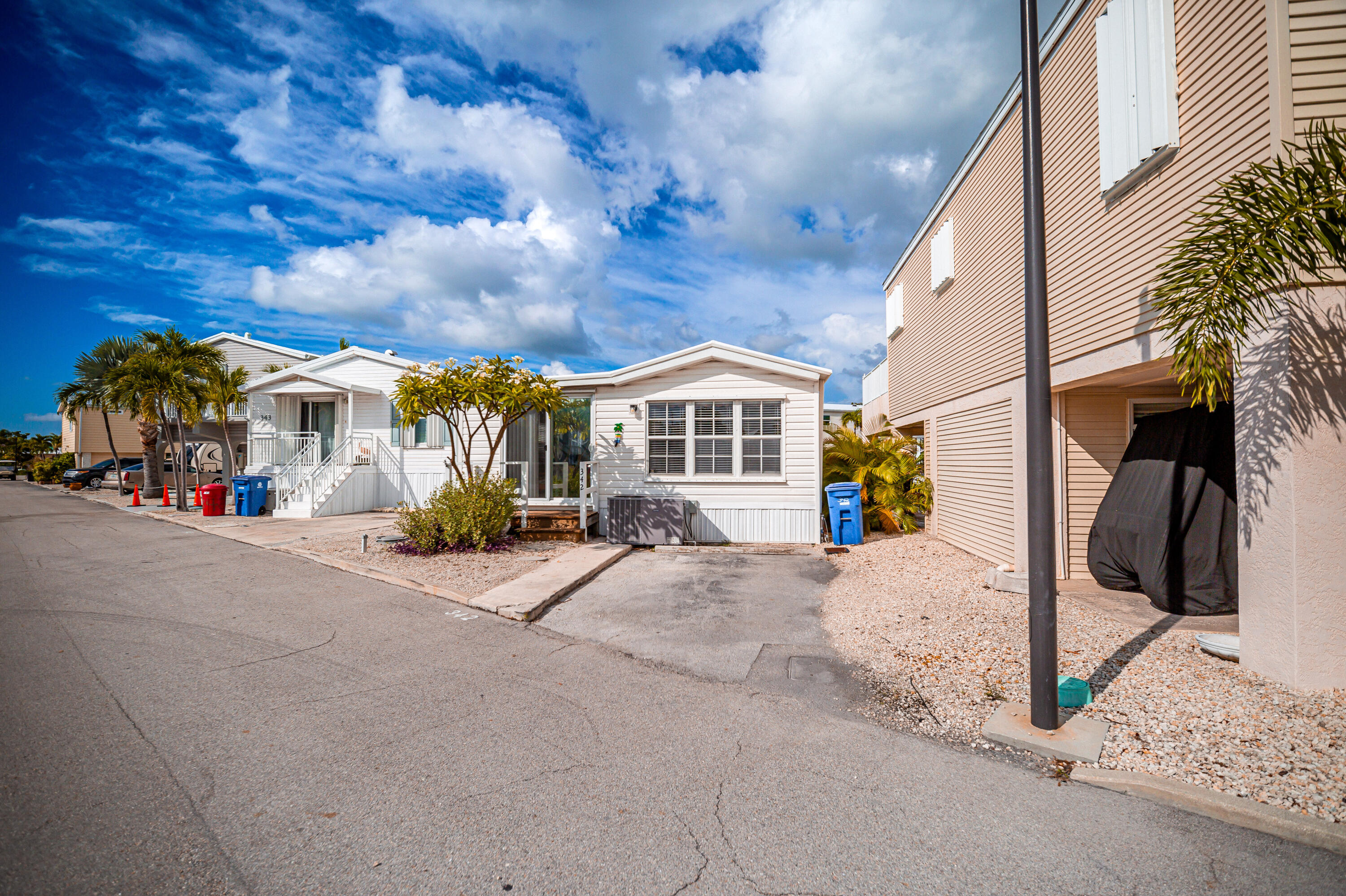 701 Spanish Main Drive, 342 Property Photo 15