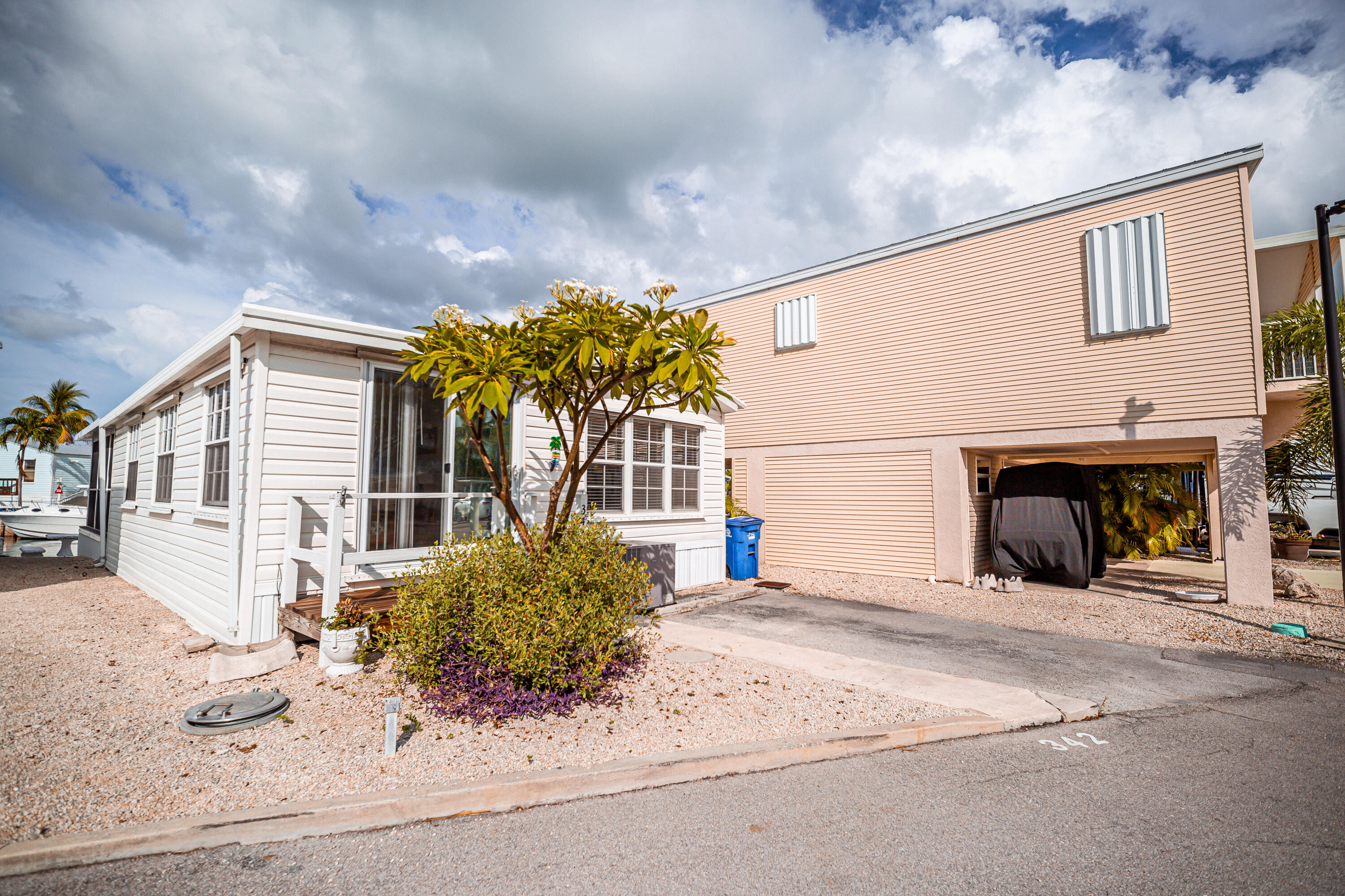 701 Spanish Main Drive, 342 Property Photo 16