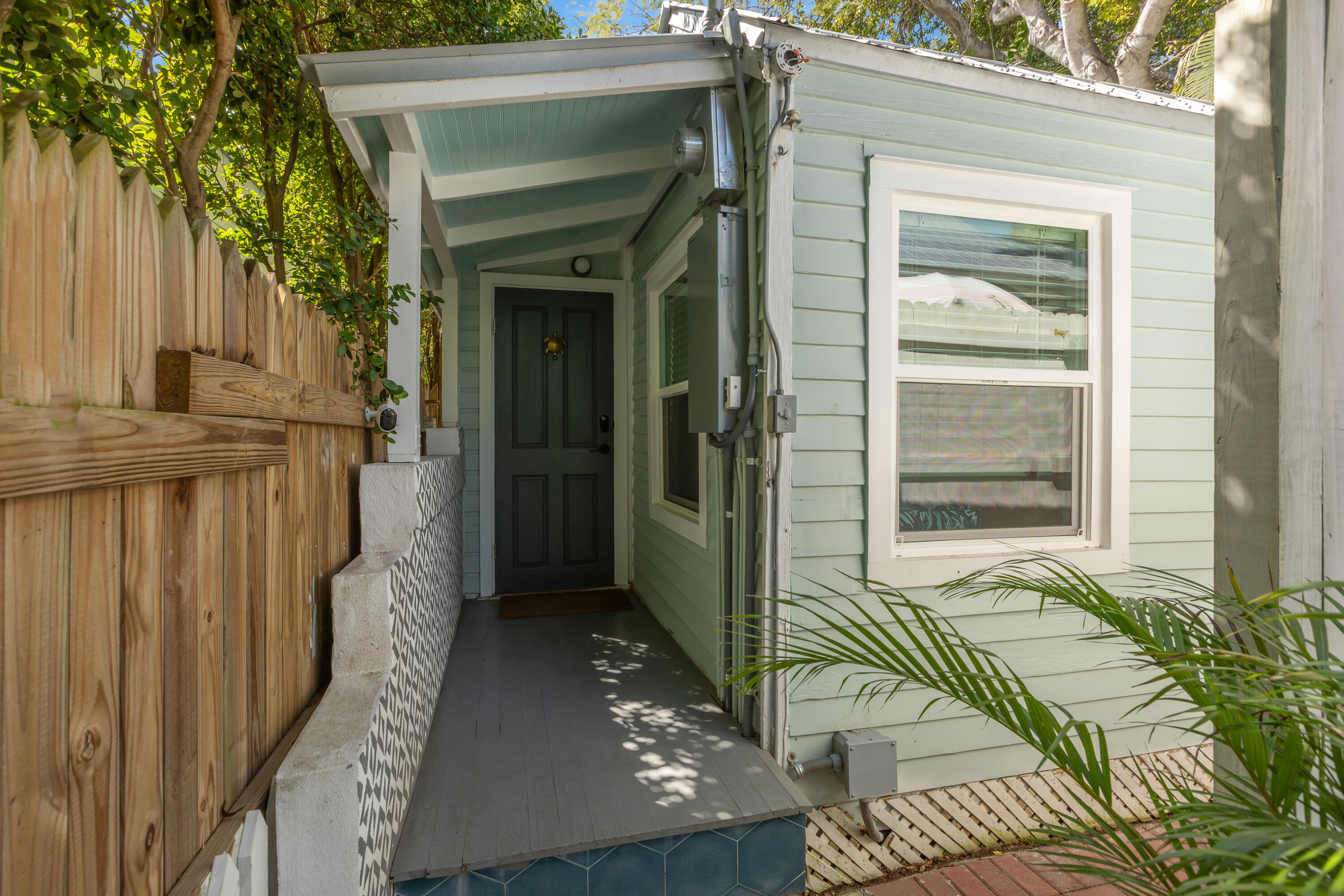 710 Ashe Street, Front And Back Property Photo 32
