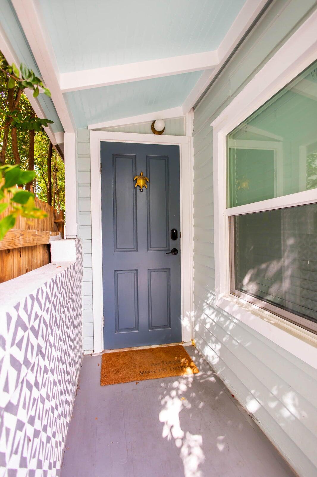 710 Ashe Street, Front And Back Property Photo 33