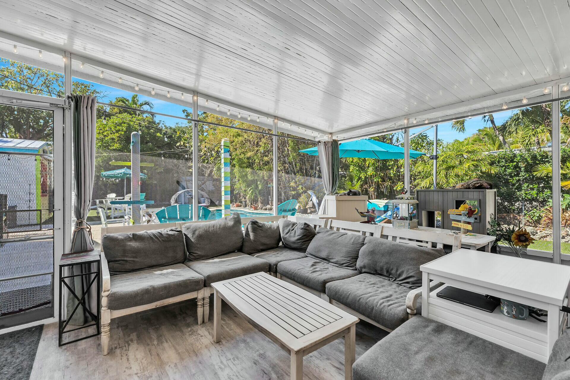 64 Snapper Avenue Property Photo 28
