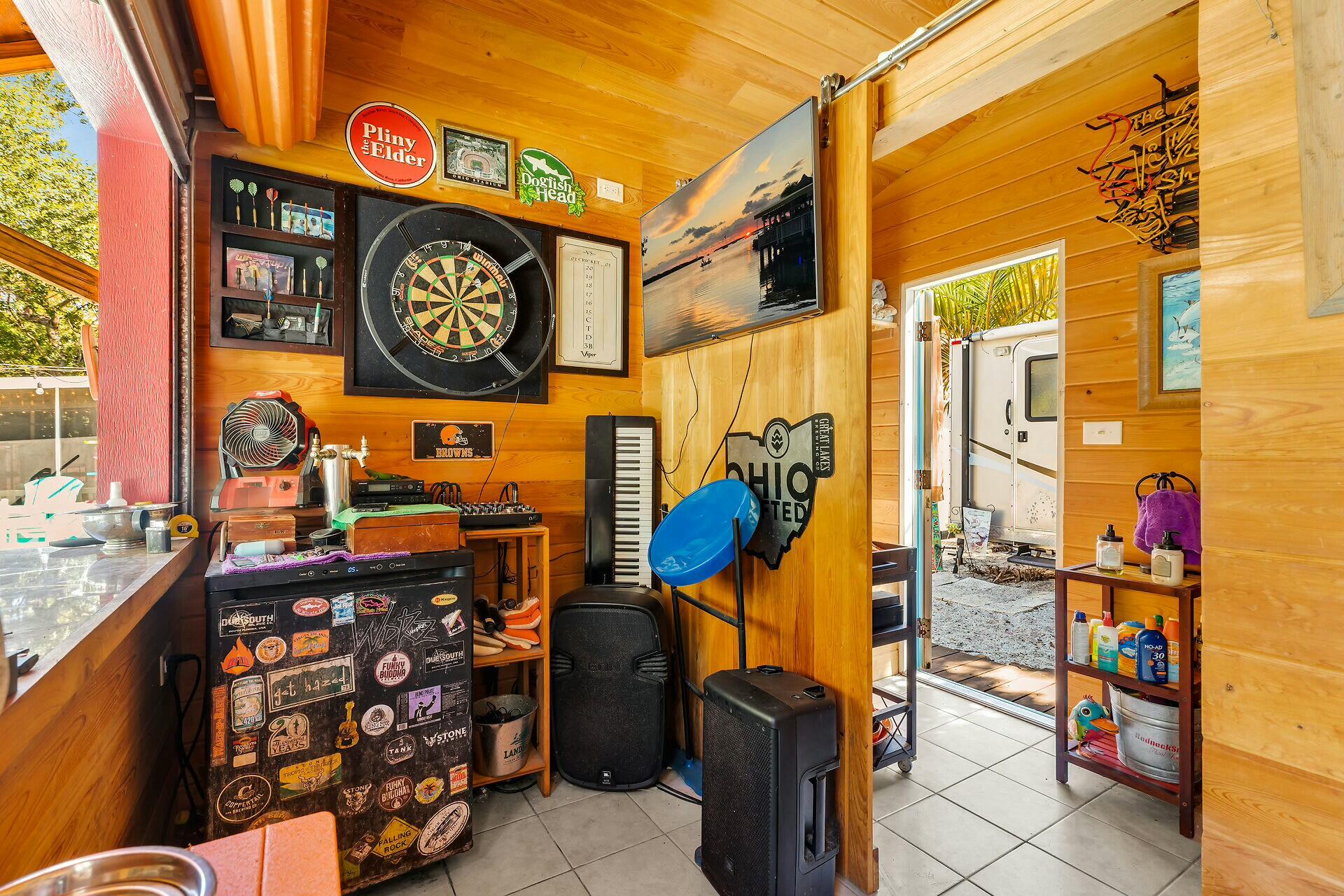 64 Snapper Avenue Property Photo 35