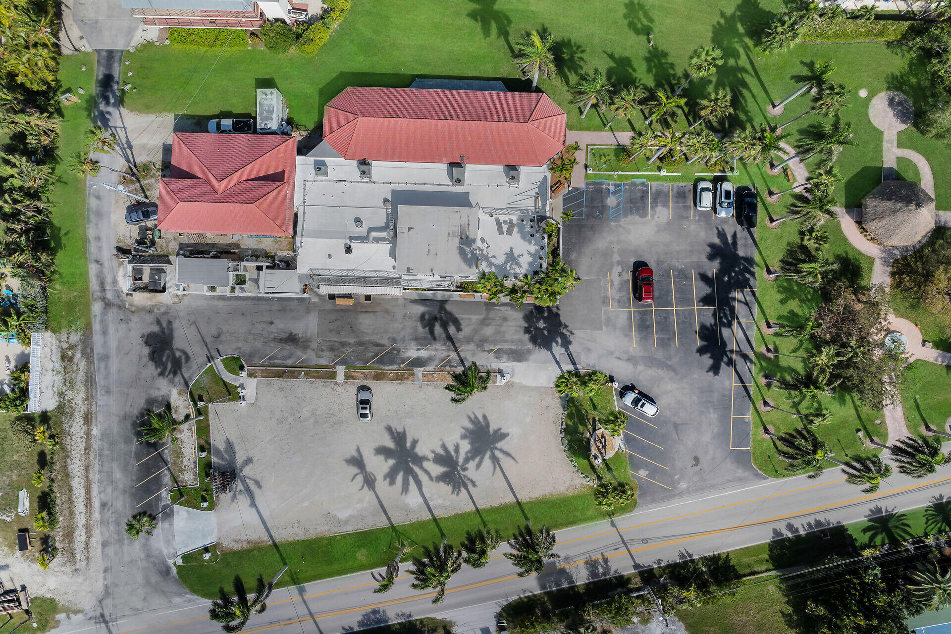 700 W Ocean Drive Property Photo 2