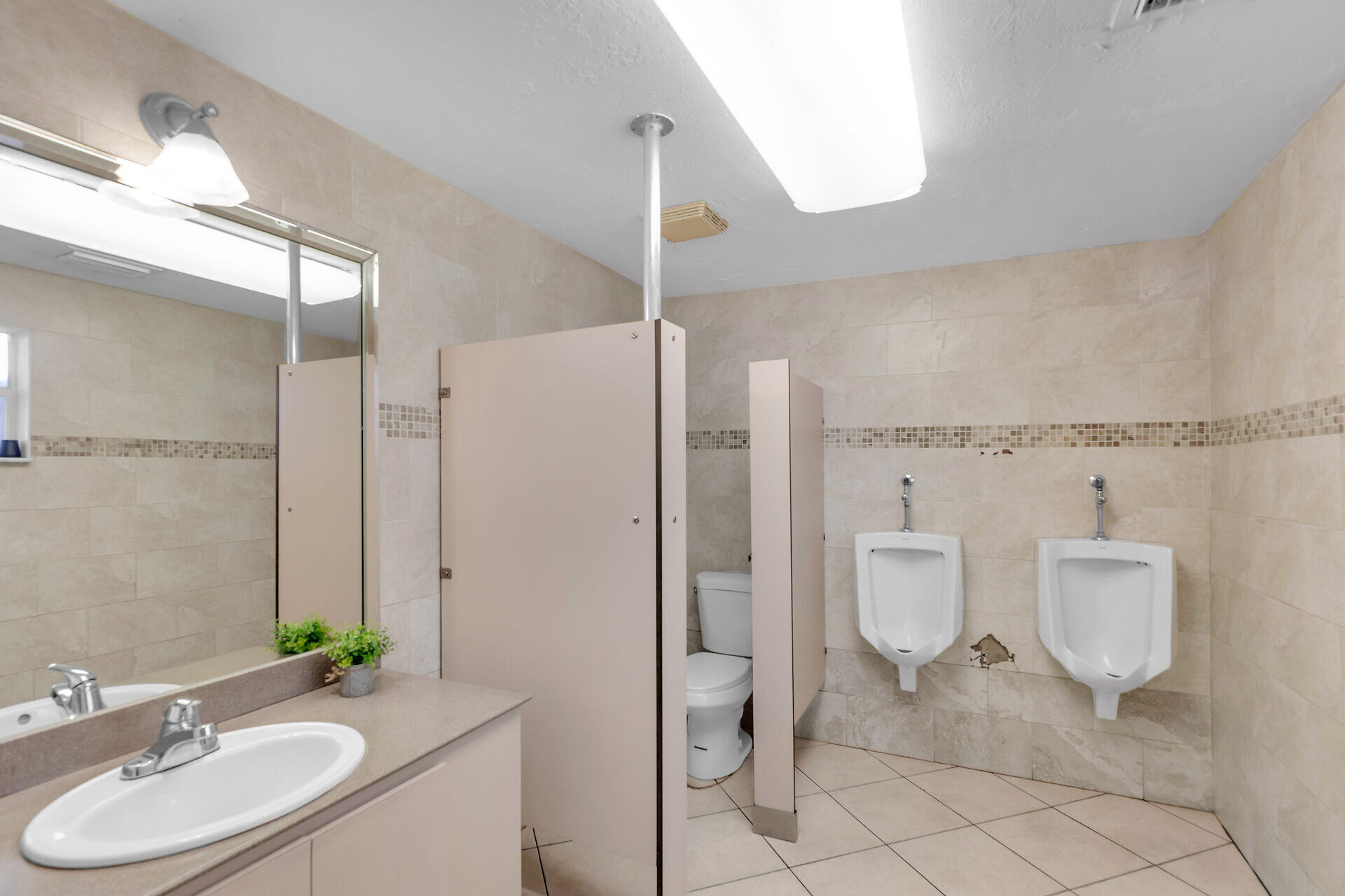 700 W Ocean Drive Property Photo 50