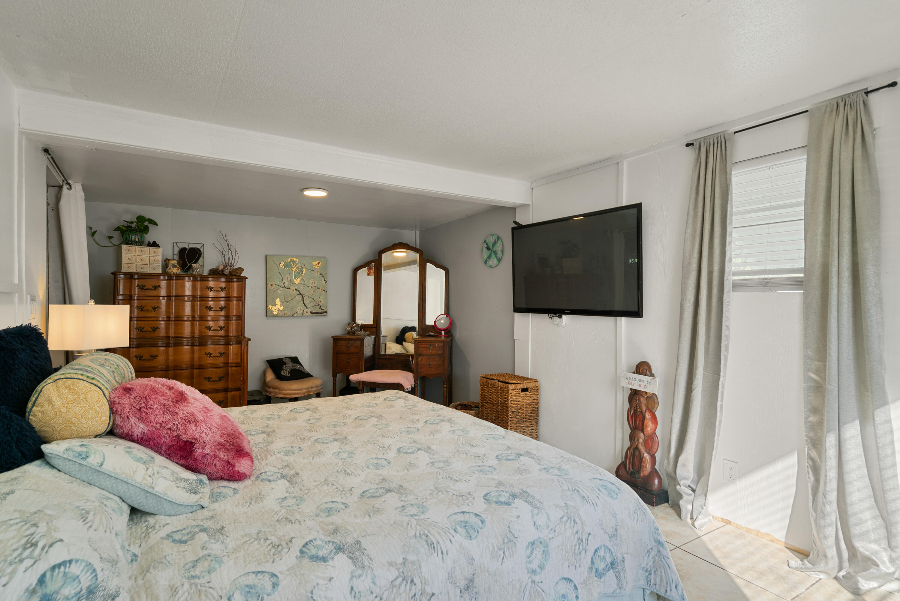 145 2nd Court Property Photo 12