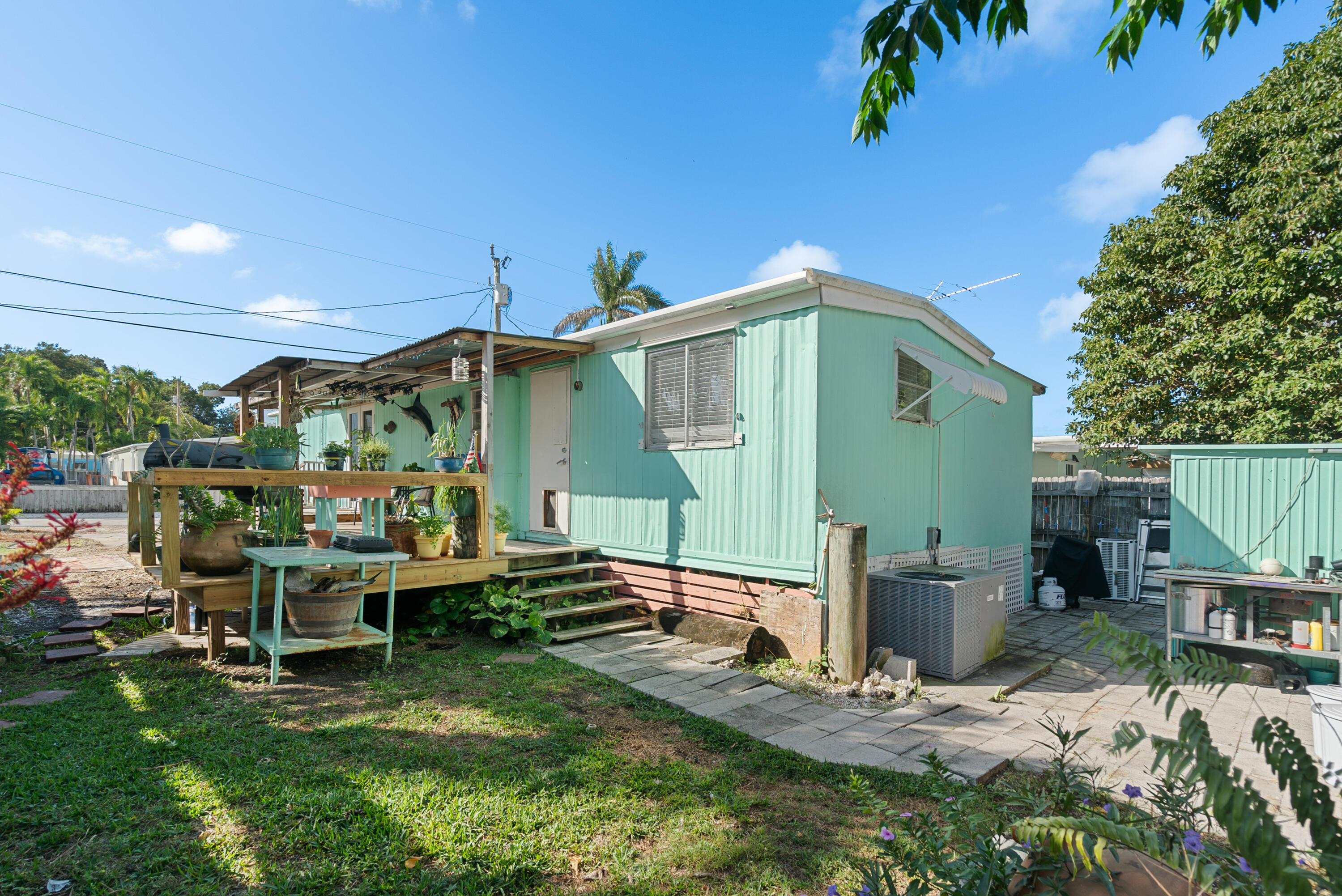 145 2nd Court Property Photo 21