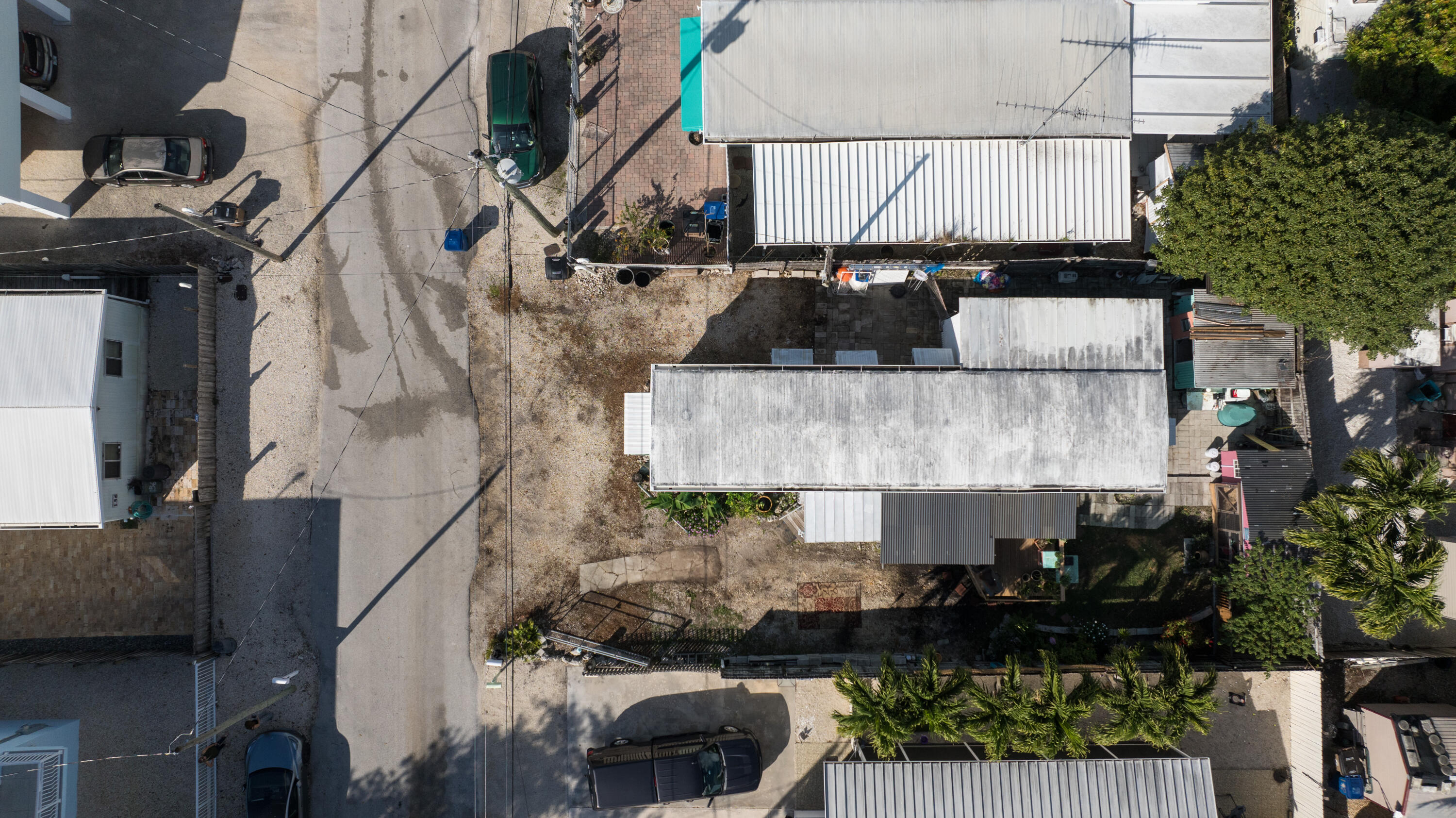 145 2nd Court Property Photo 25