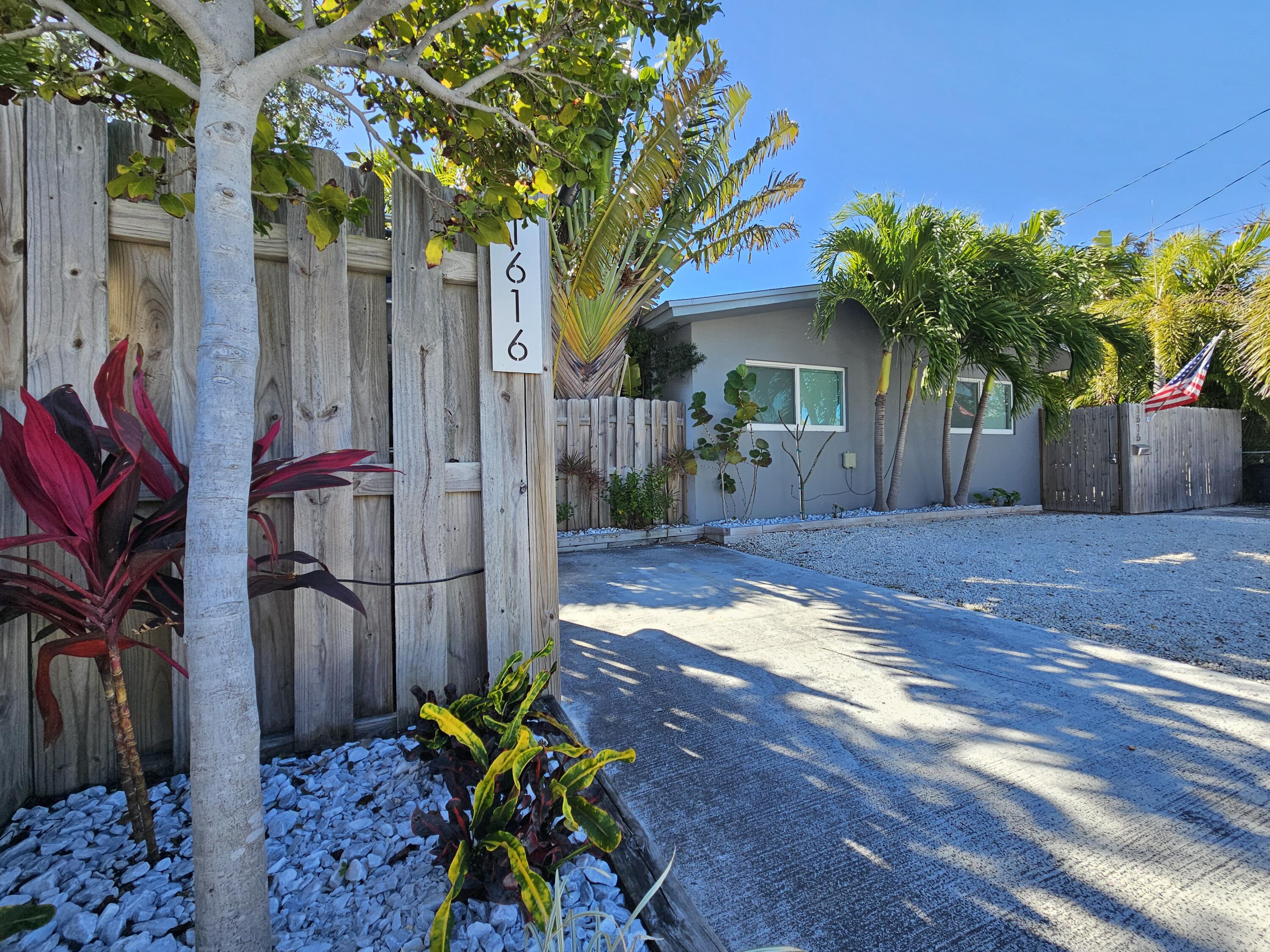 1616 Bertha Street, 2 Property Photo 44