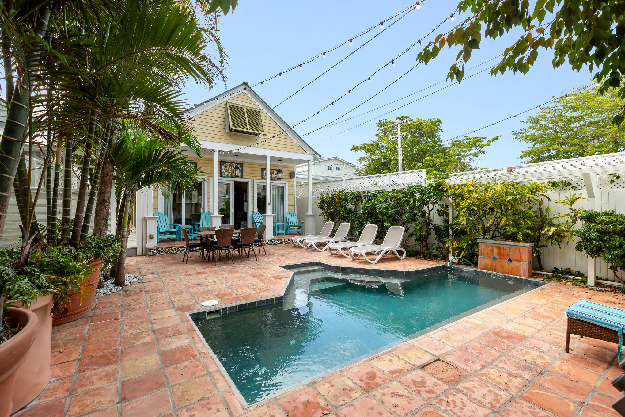 716 Duval Street Property Photo 3