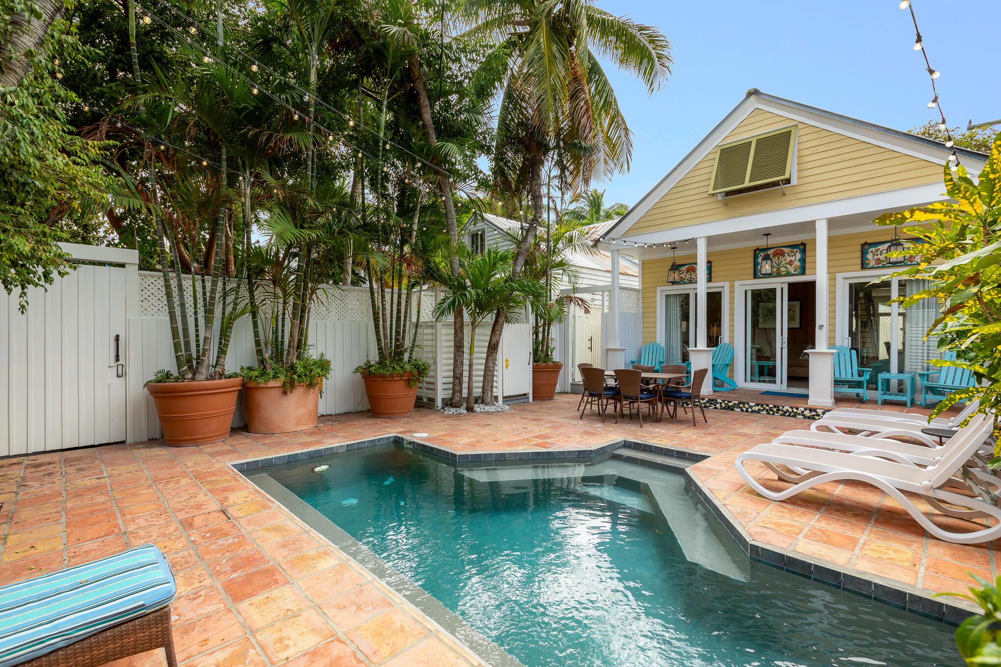 716 Duval Street Property Photo 4