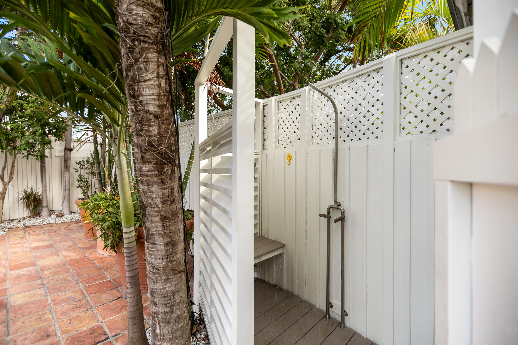 716 Duval Street Property Photo 9