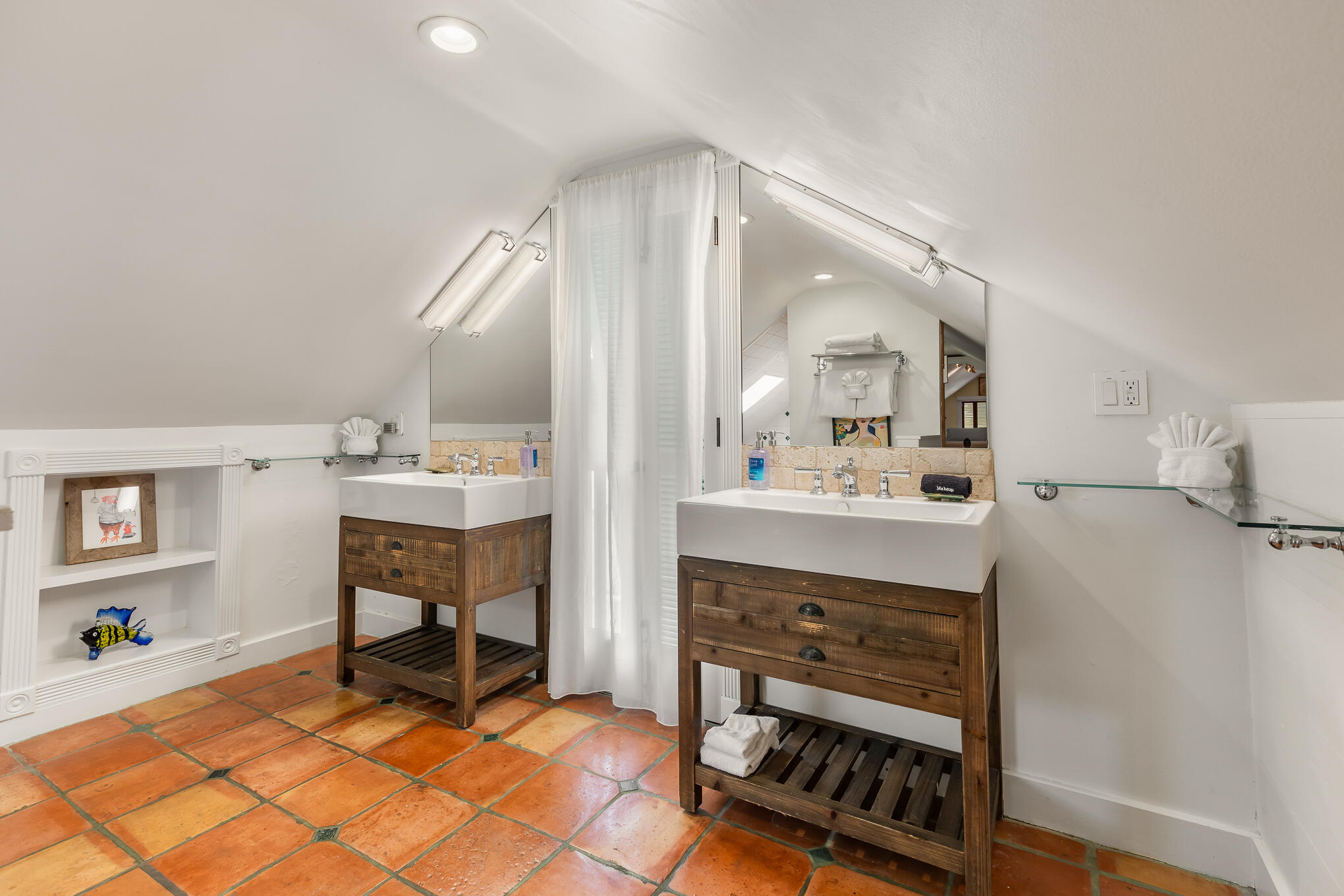 716 Duval Street Property Photo 31
