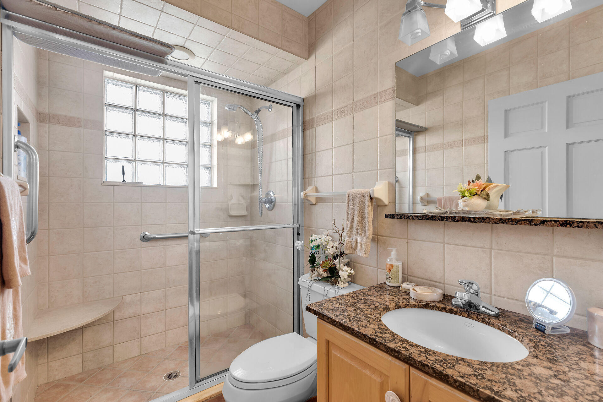 9960 Aviation Boulevard Property Photo 23