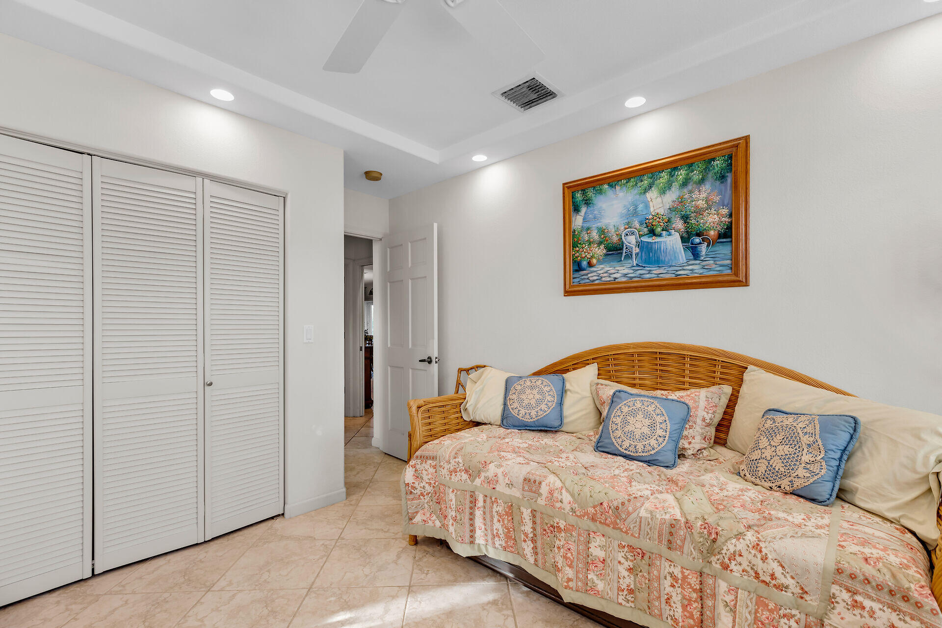 9960 Aviation Boulevard Property Photo 25