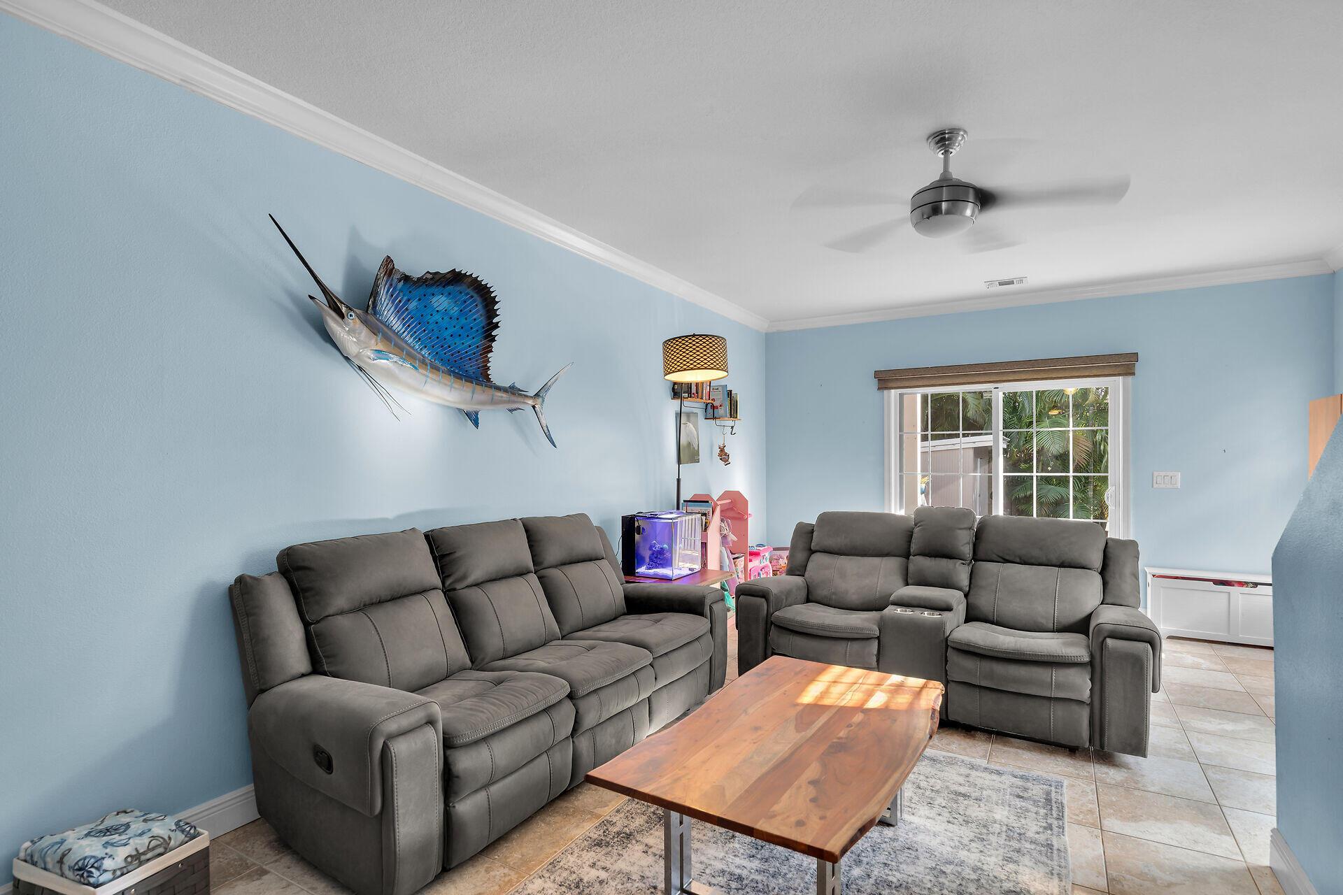 2420 Patterson Avenue, B Property Photo 6