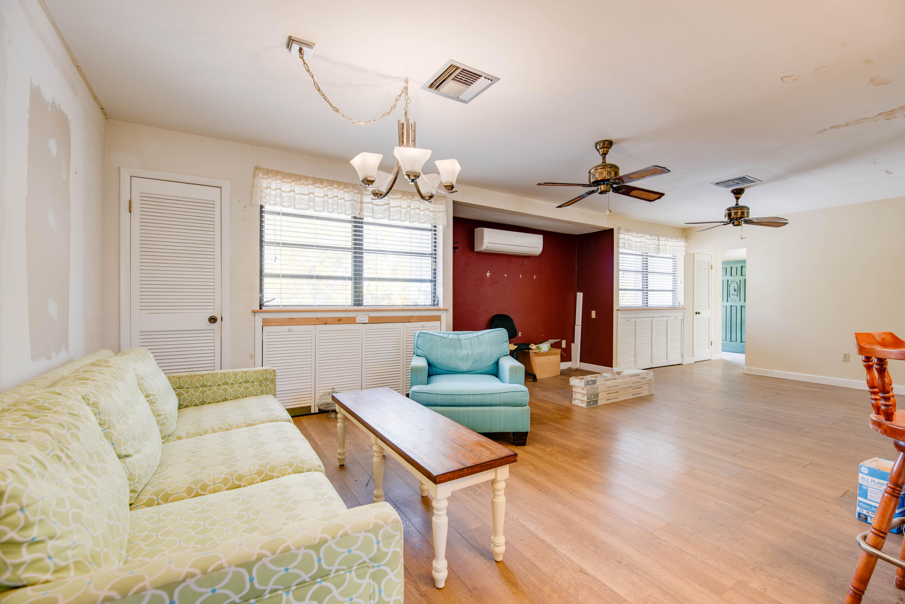 357 Ships Way Property Photo 6