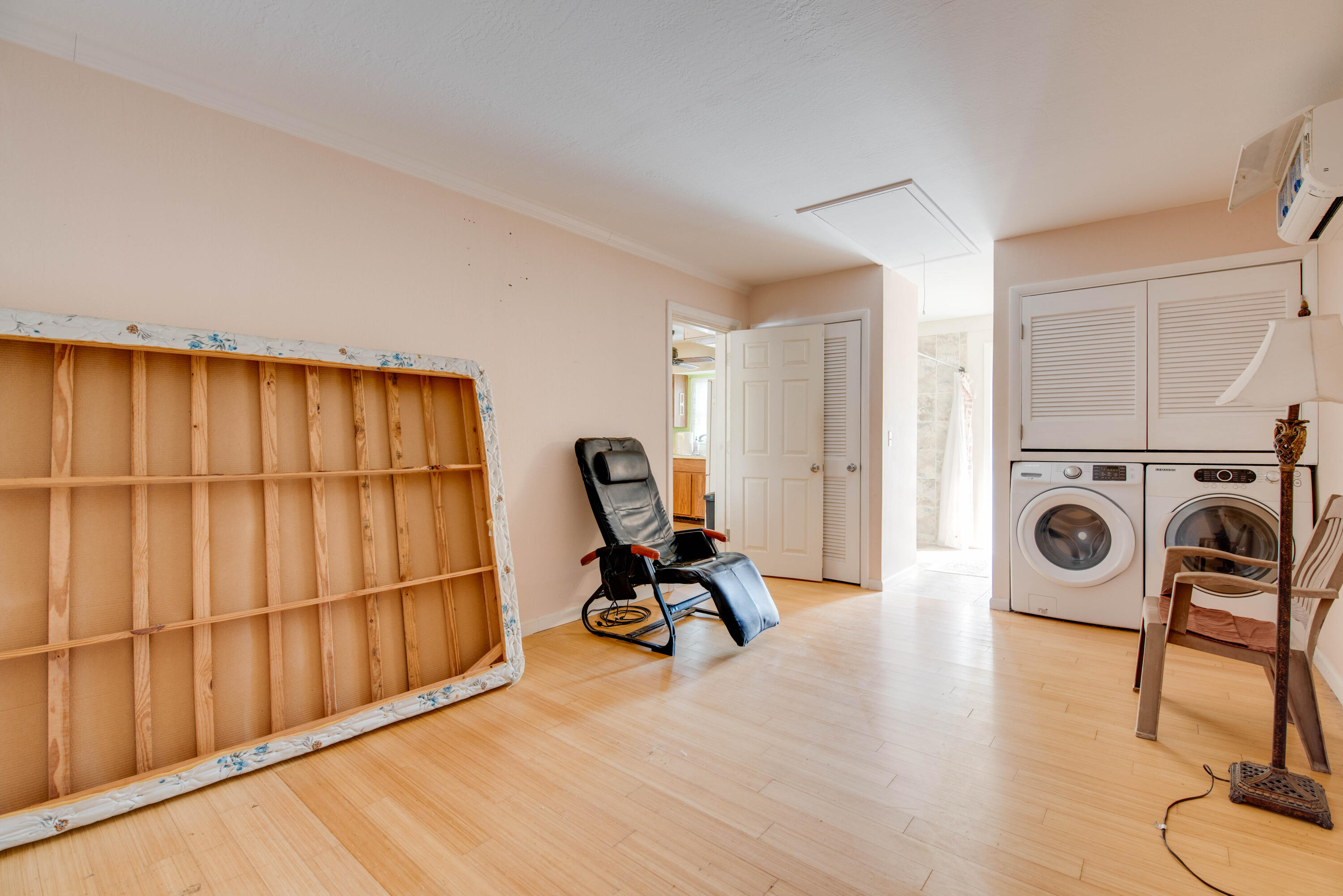 357 Ships Way Property Photo 10