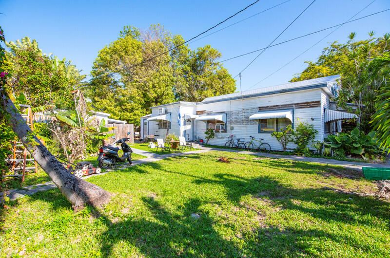 1327 Duncan Street Property Photo 1