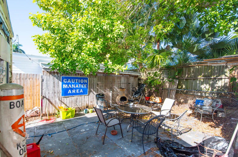 1327 Duncan Street Property Photo 20