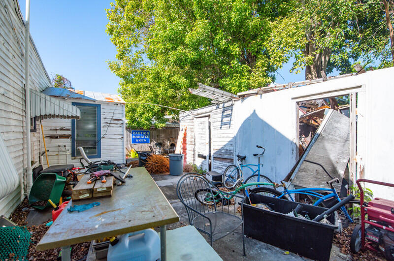1327 Duncan Street Property Photo 21