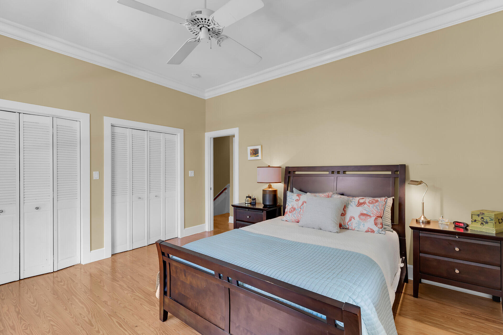 1005 United Street, B Property Photo 14
