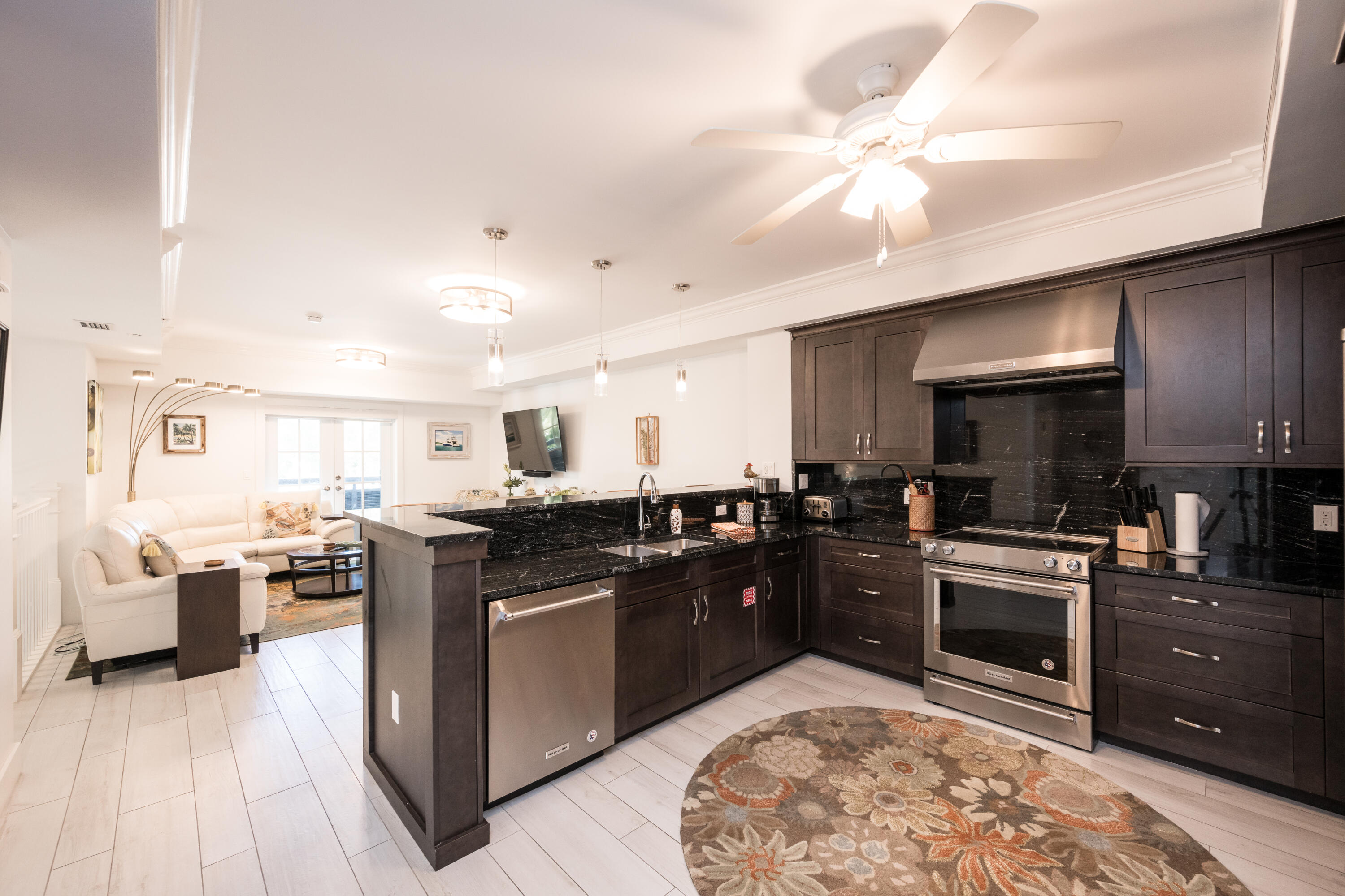 149 Simonton Street Property Photo 13