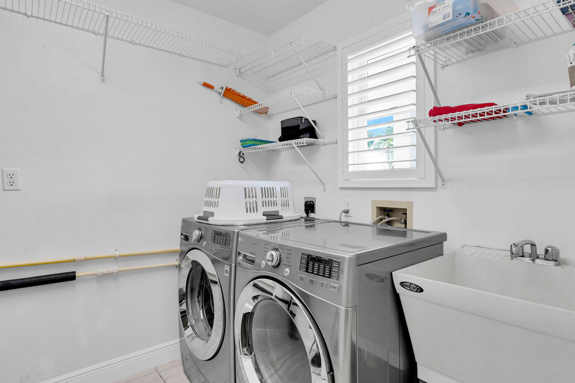 150 10th Street Property Photo 22