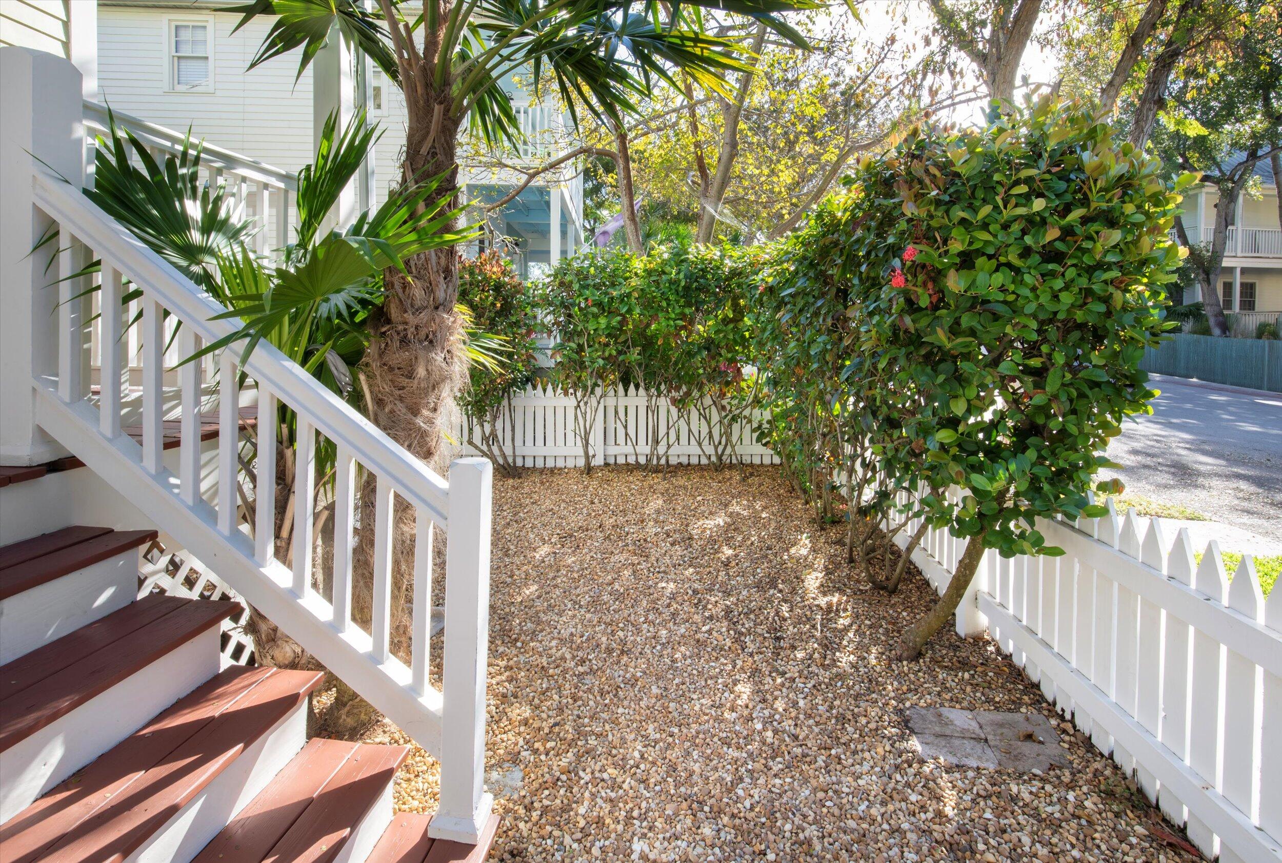 61 Golf Club Drive Property Photo 4