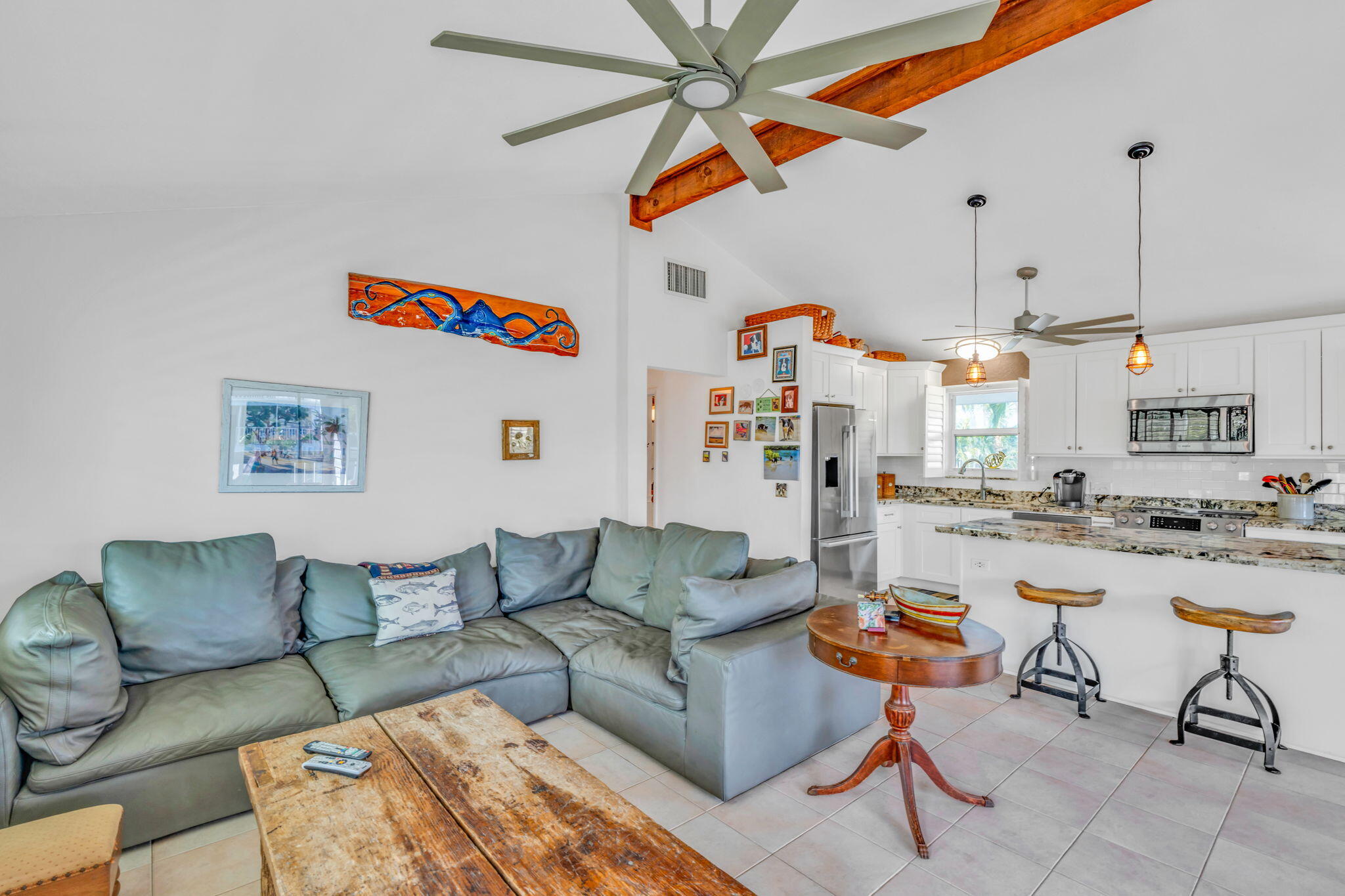 27426 Martinique Lane Property Photo 8