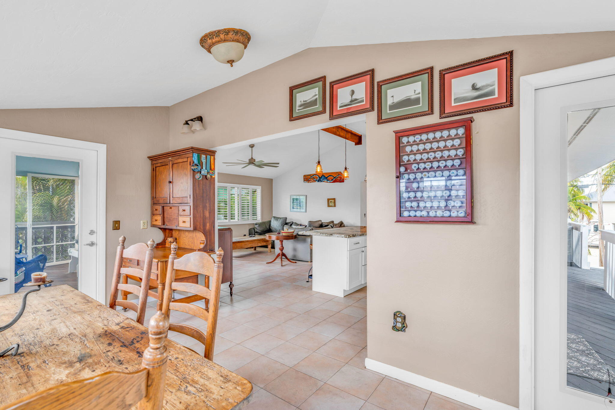 27426 Martinique Lane Property Photo 11