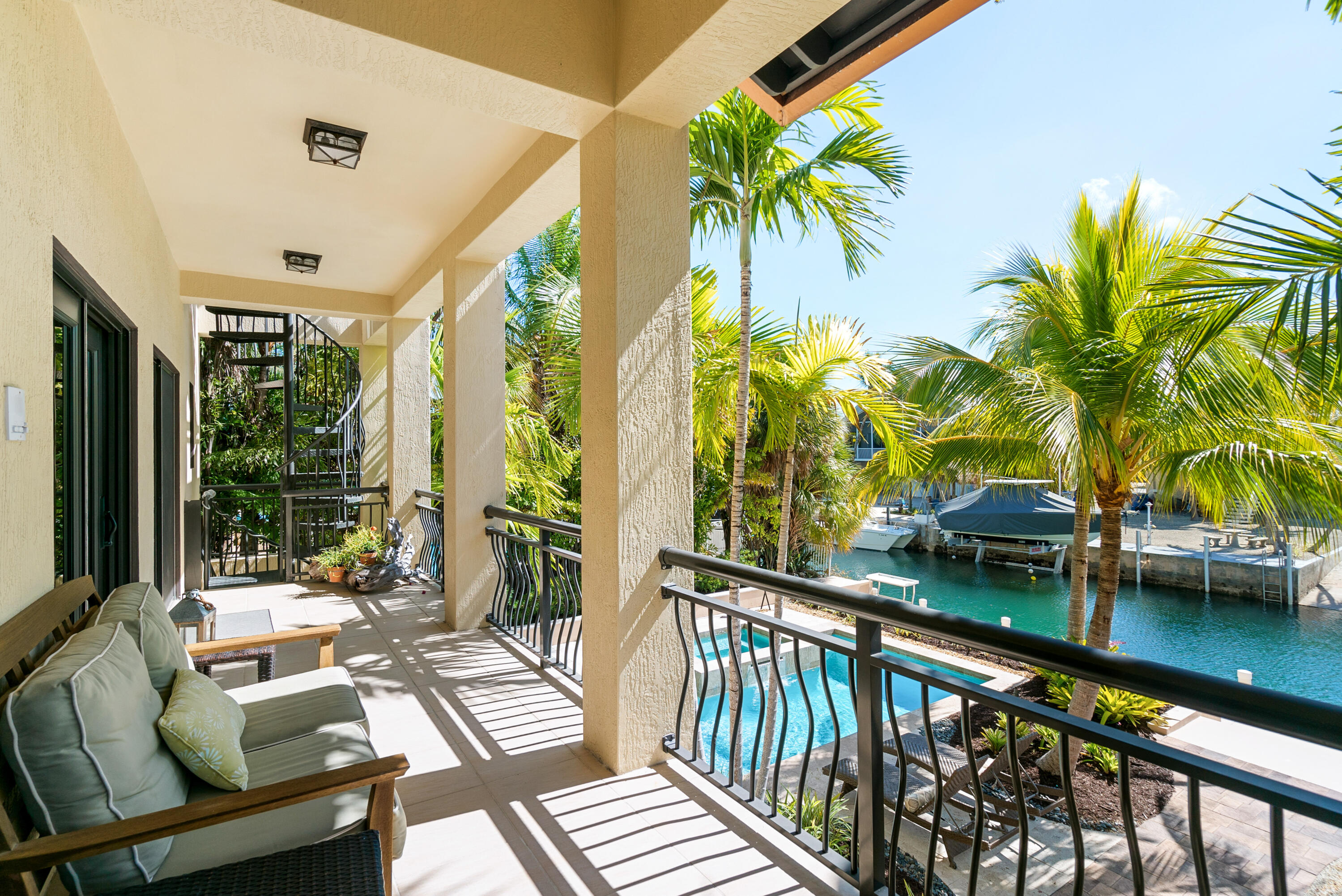 130 Harbor Drive Property Photo 17