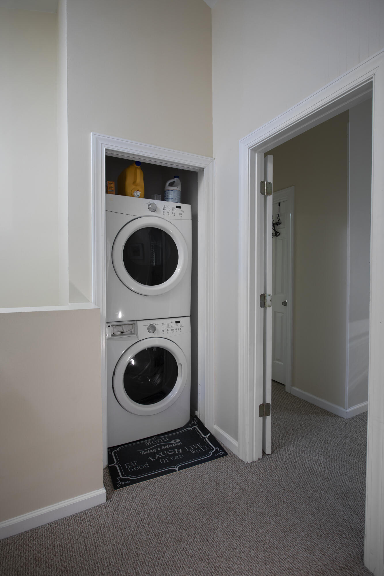 8 Coral Way Property Photo 21