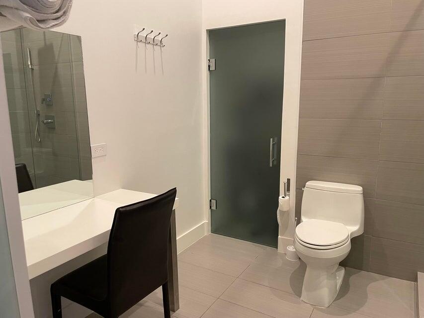 1114 White Street Property Photo 12