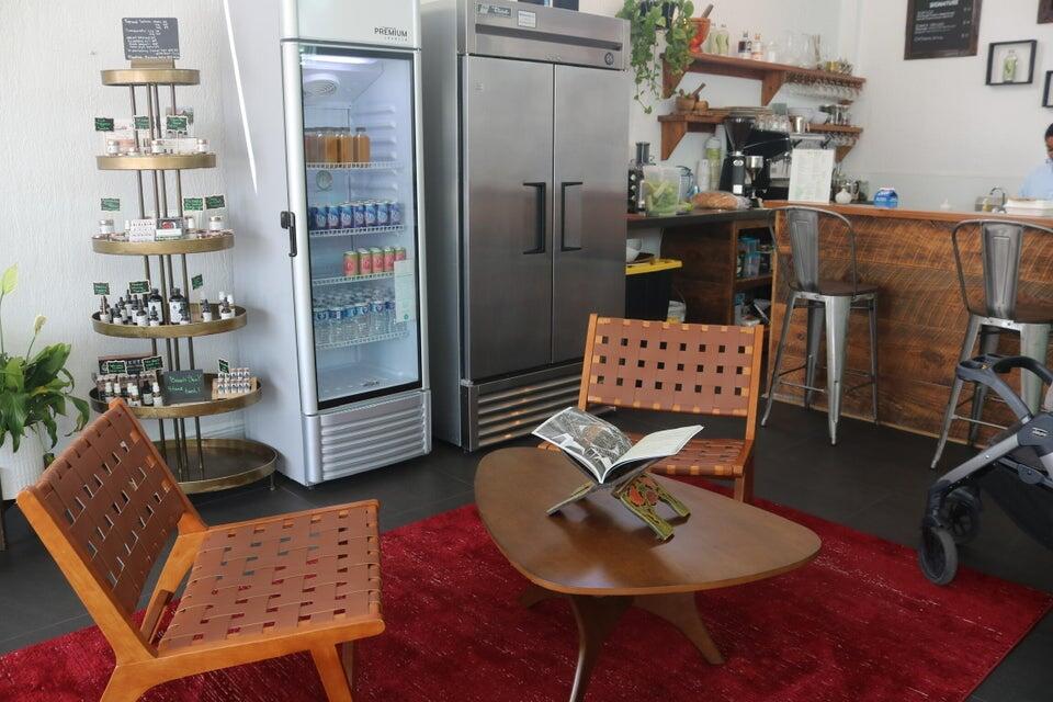 1114 White Street Property Photo 27