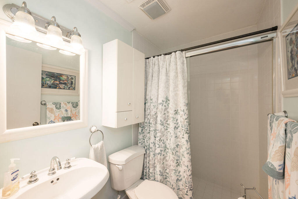 1617 Jamaica Drive Property Photo 20