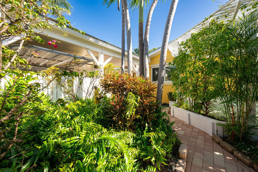 1617 Jamaica Drive Property Photo 32