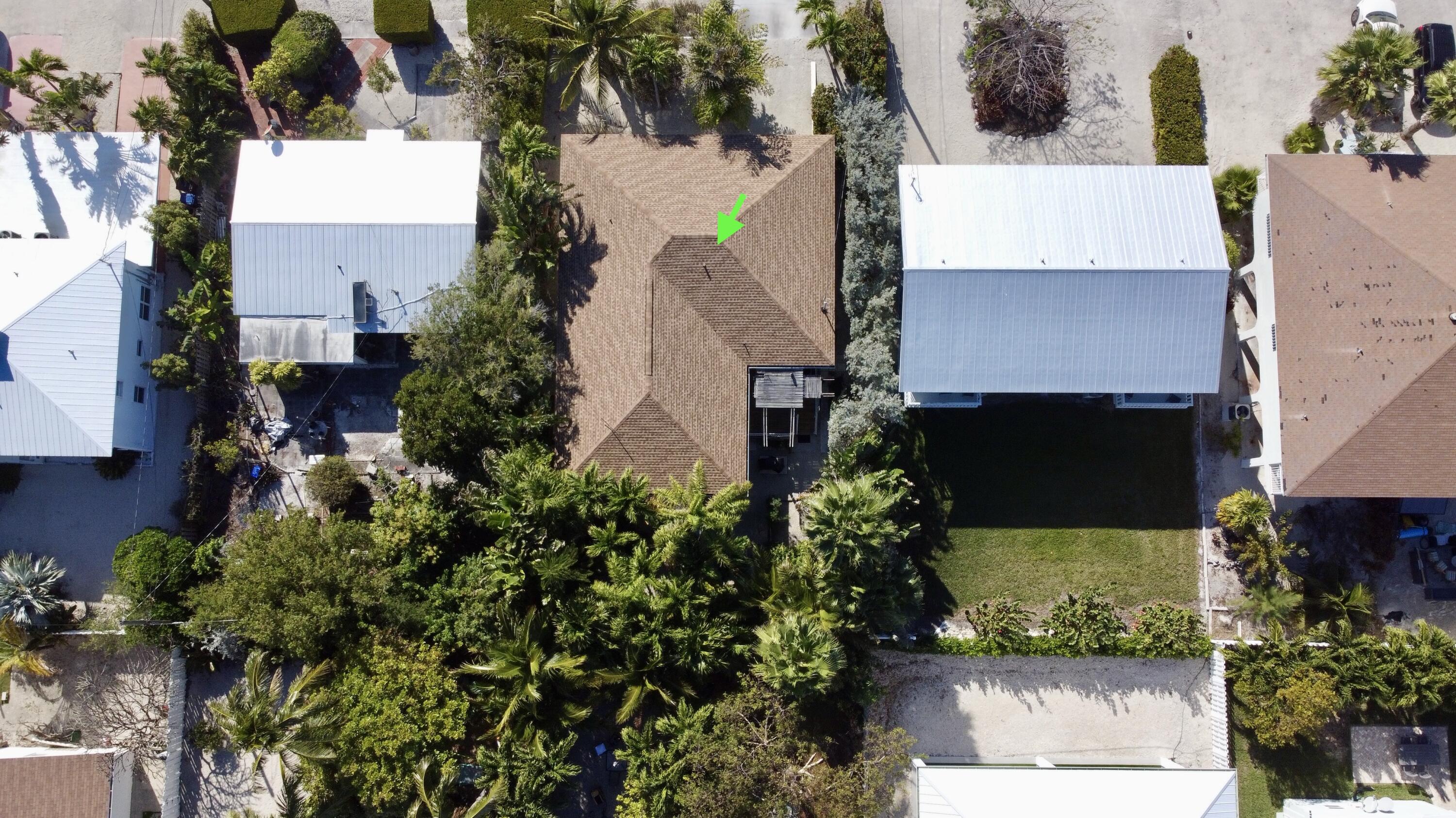 260 3rd Street Property Photo 2