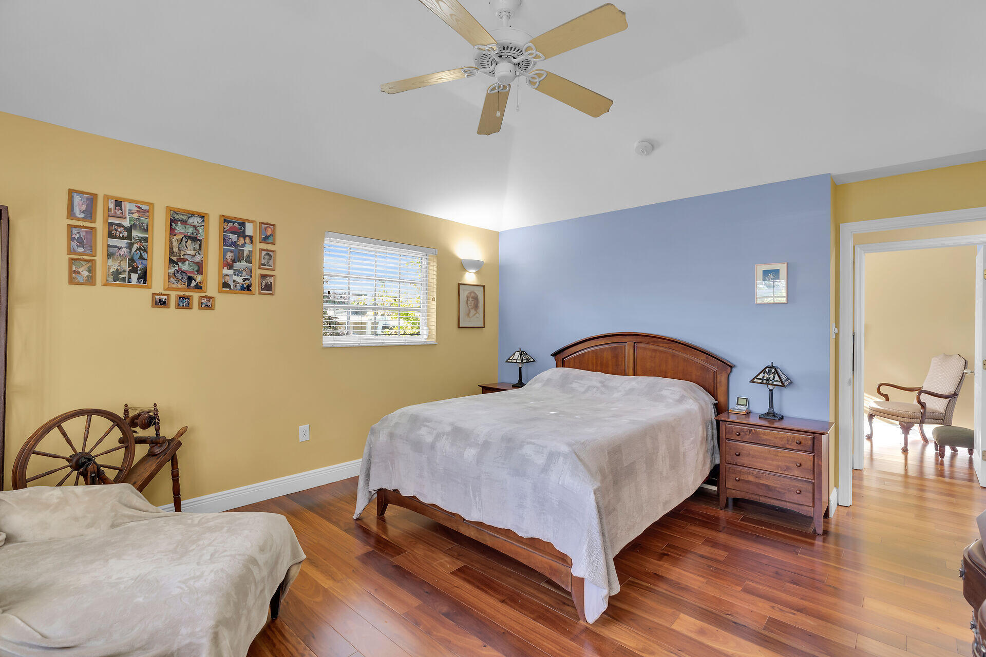 260 3rd Street Property Photo 21