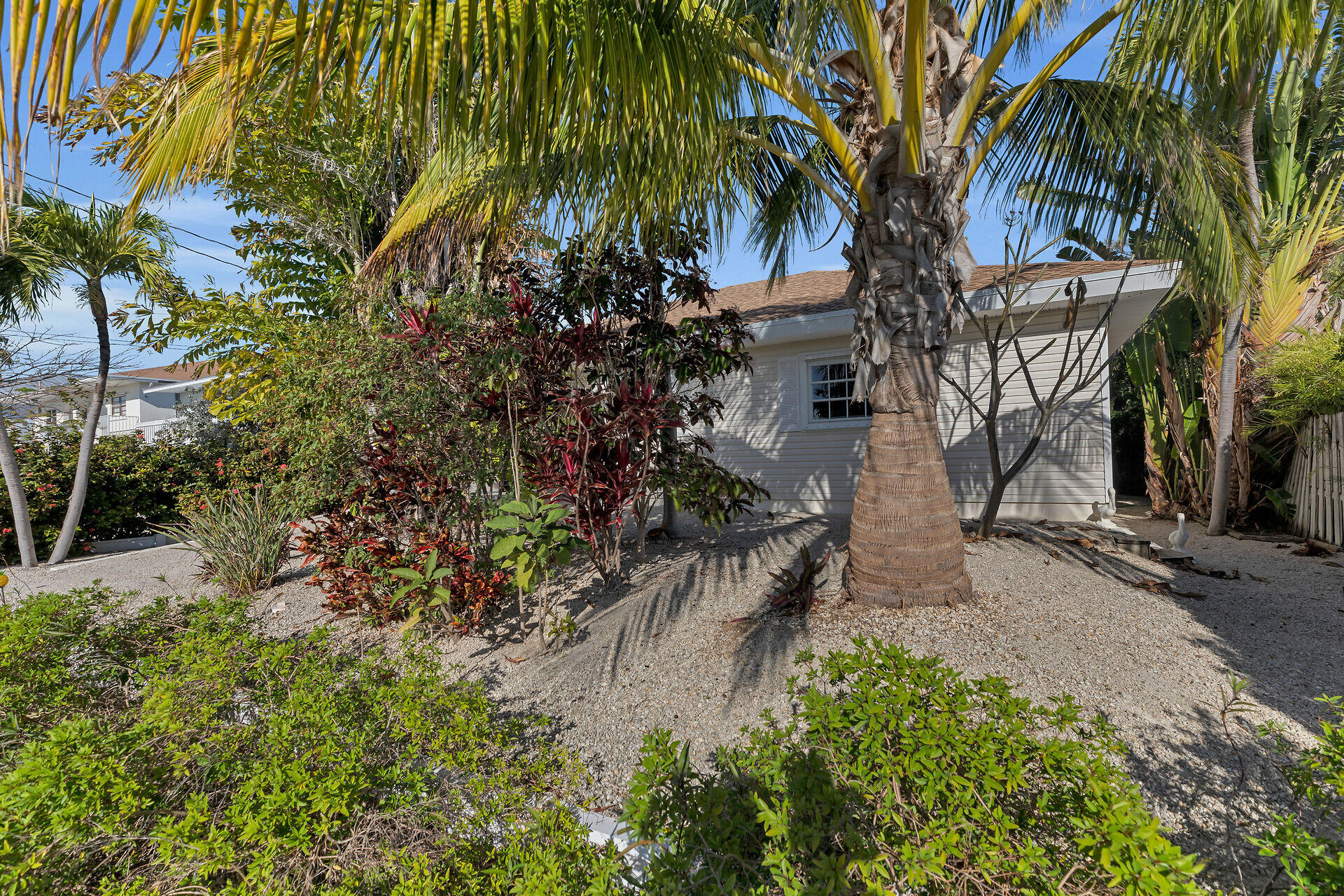 260 3rd Street Property Photo 33