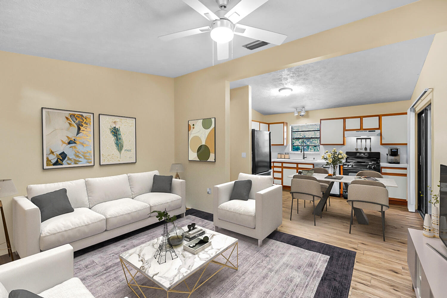 370 Cocoanut Avenue Property Photo 3